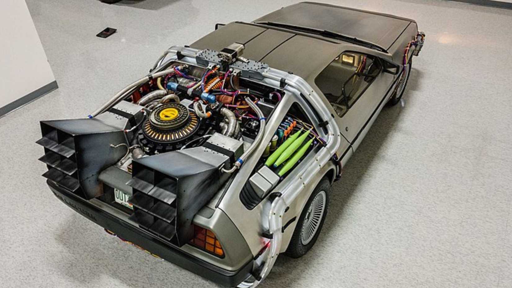 Time Machine Vehicles 10 Things You Need To Know About The Back To The Future DeLorean Time ...