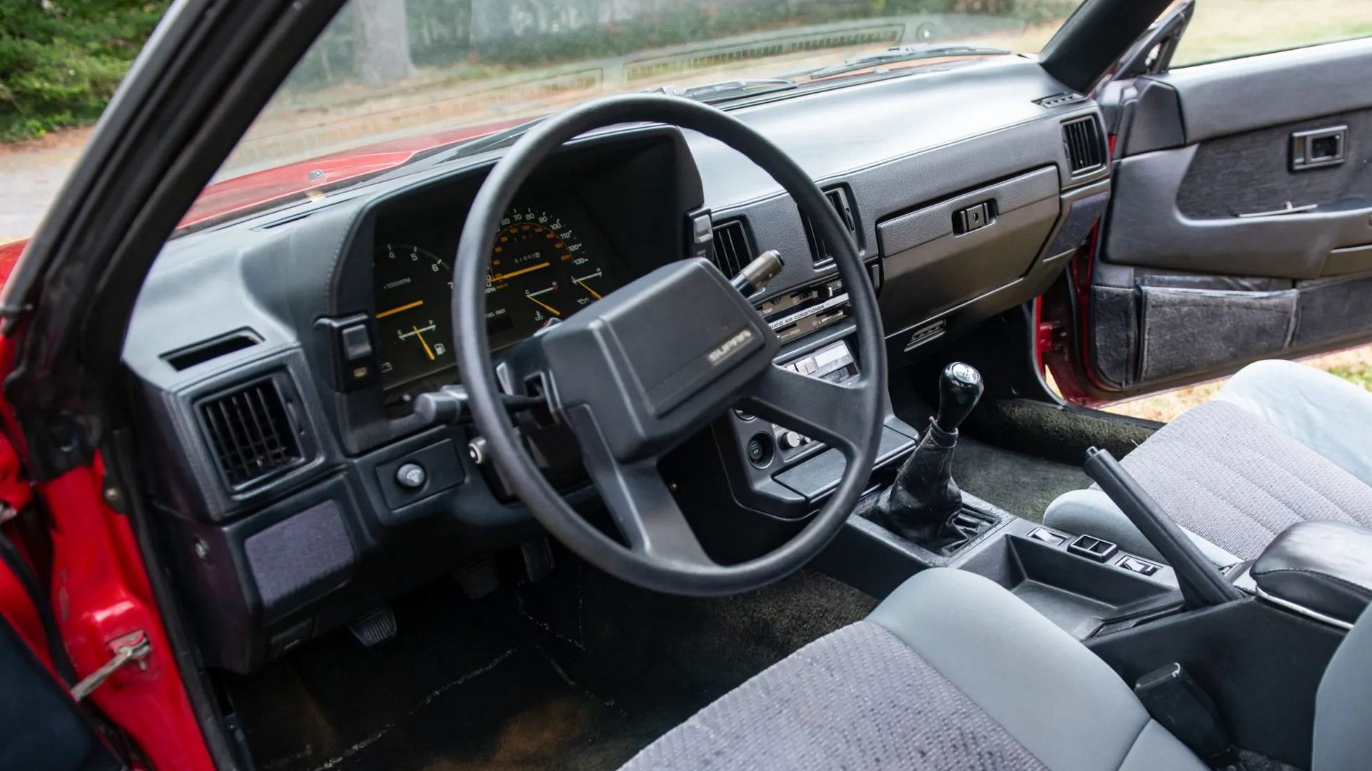 Toyota Supra Turbo 1985 vermelho