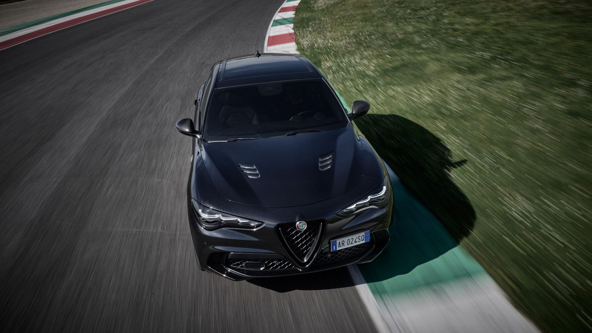 2024 Alfa Romeo Stelvio Super Sport-7