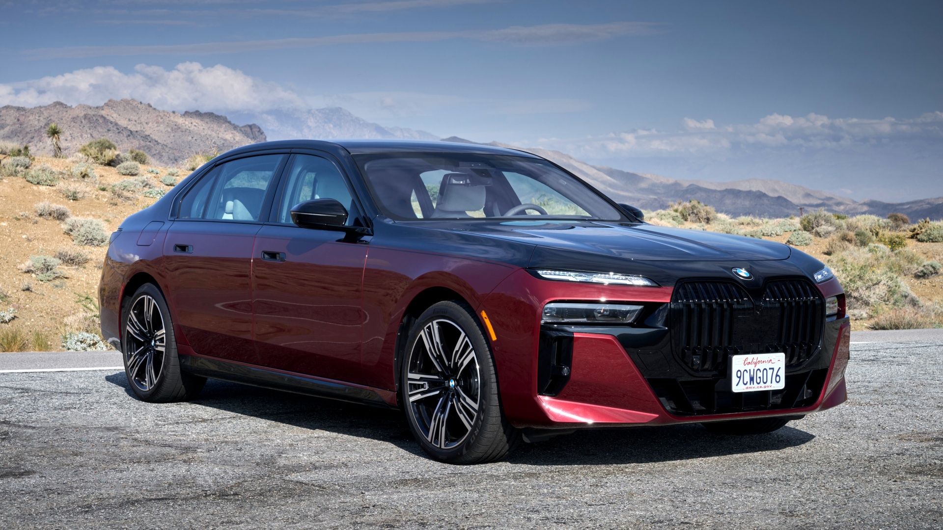 2024 BMW 7 Series Front TQ