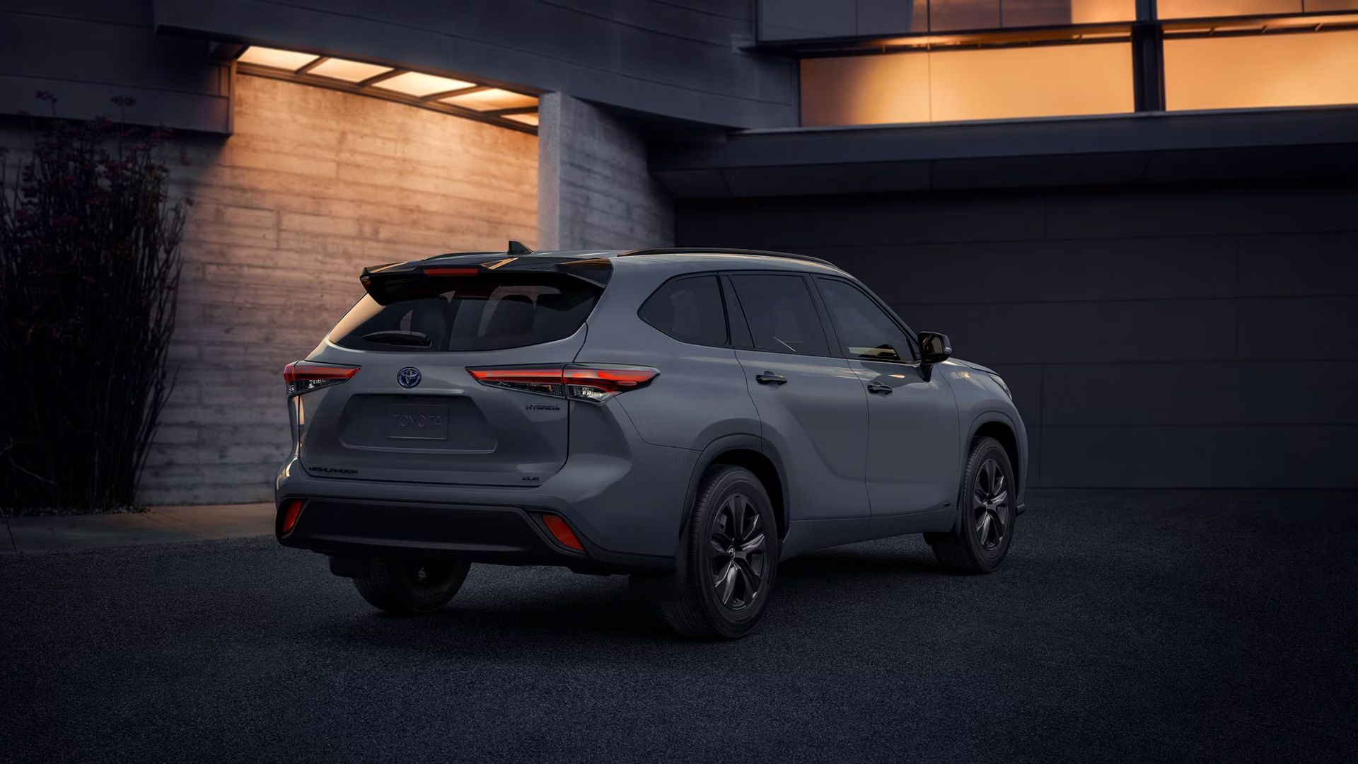 How Much Gas Money You'll Save Over 5 Years With The Toyota Highlander ...