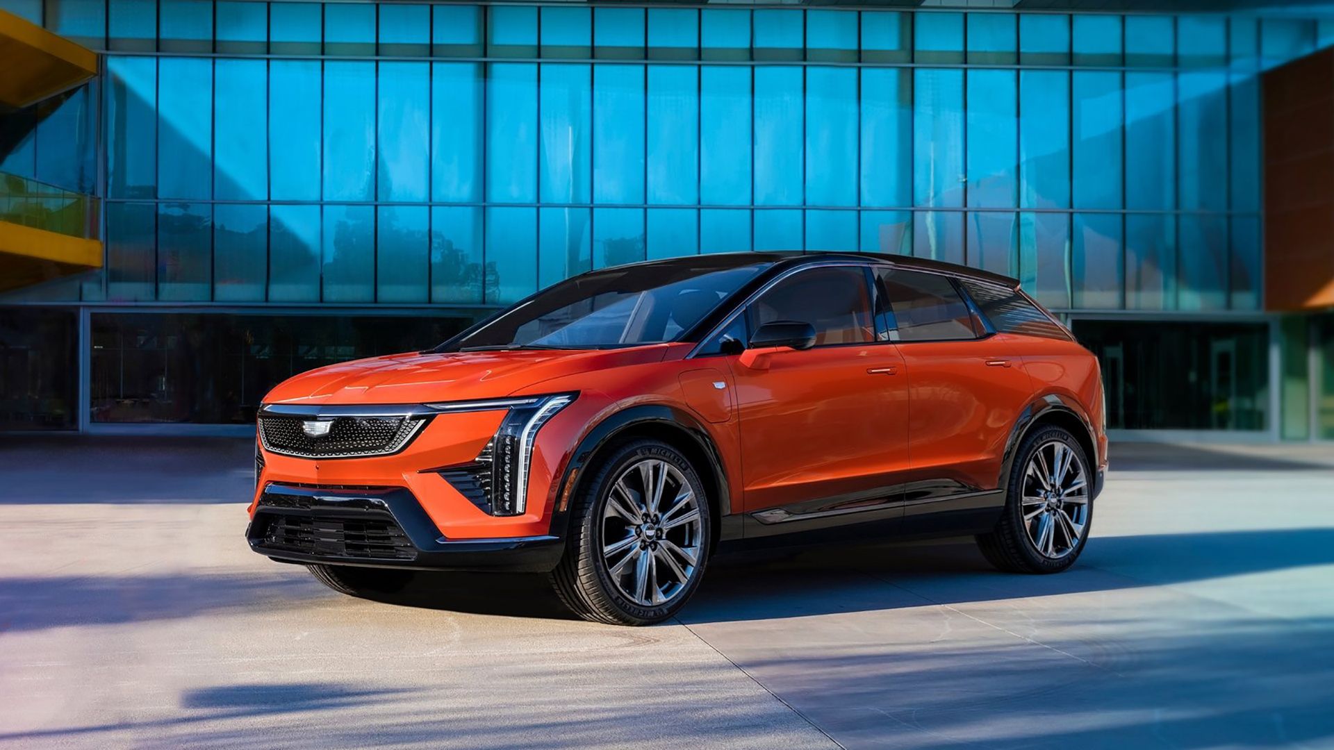 2025 Cadillac Optiq Front Side TopSpeed