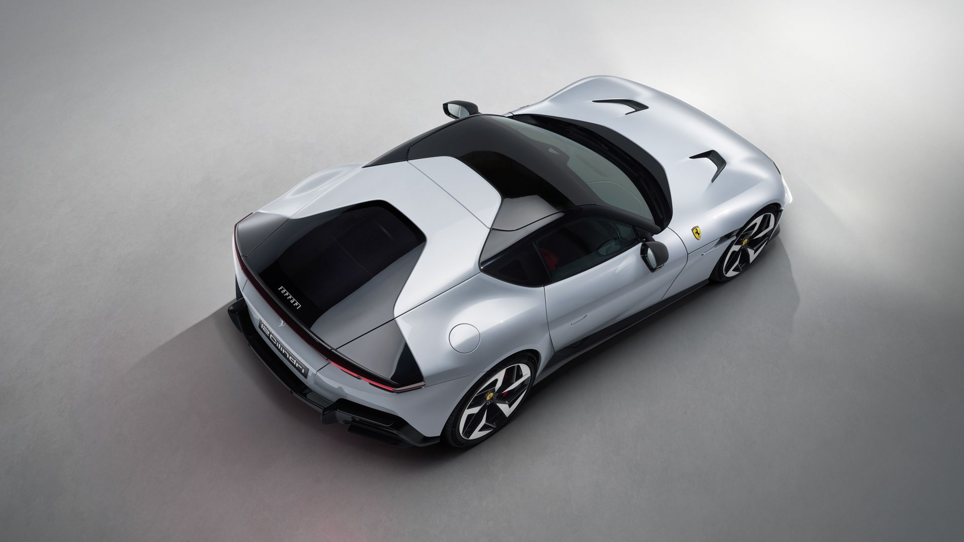 2025 Ferrari 12Cilindri Coupé (4)