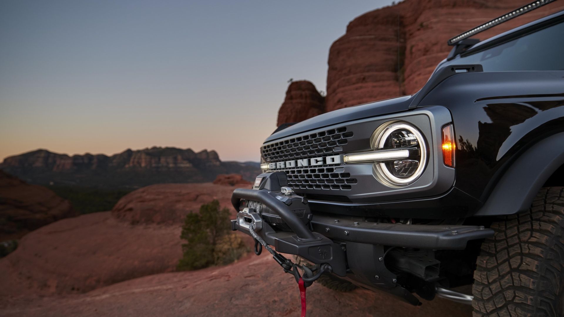 Parte frontal do Ford Bronco 2023 