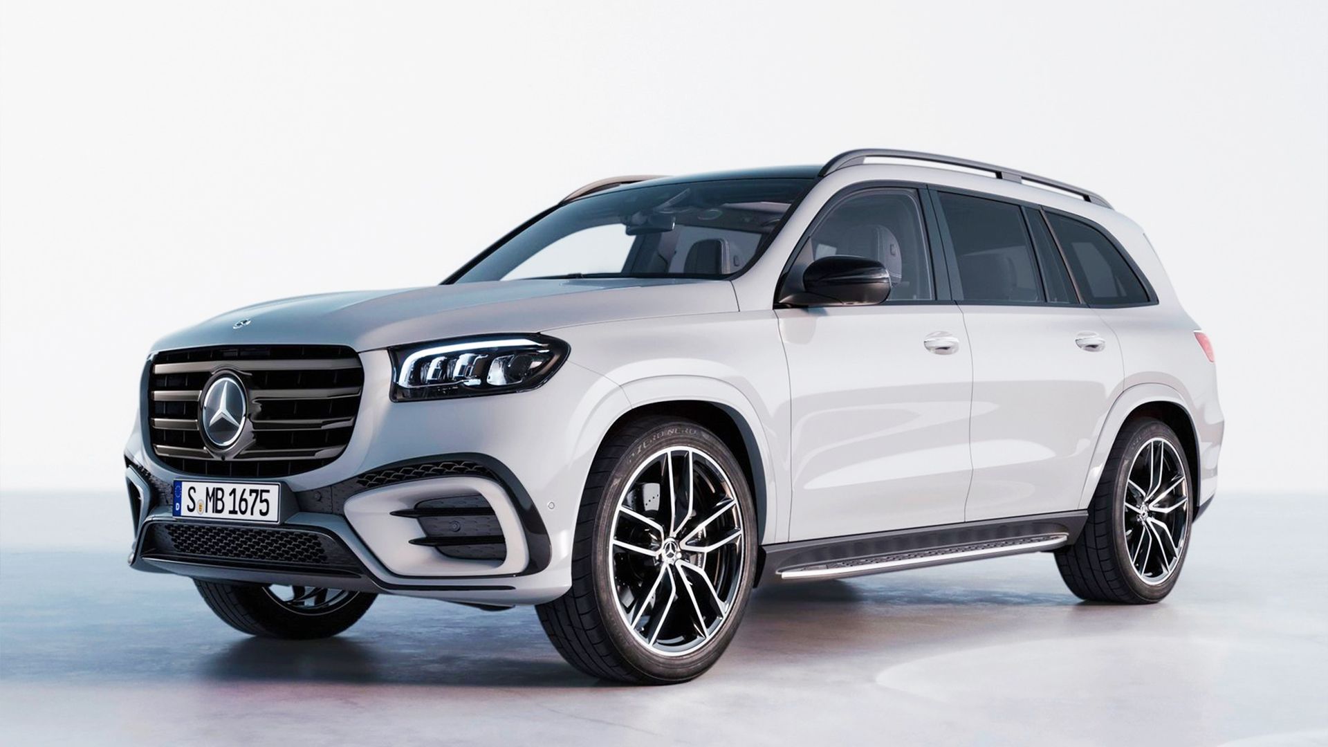 2024 silver Mercedes-Benz GLS 580