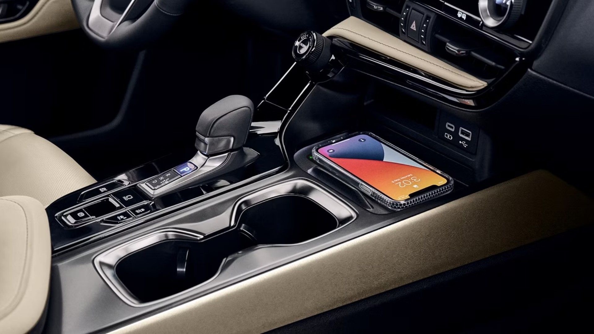 Foto interna de um Lexus NX 2024