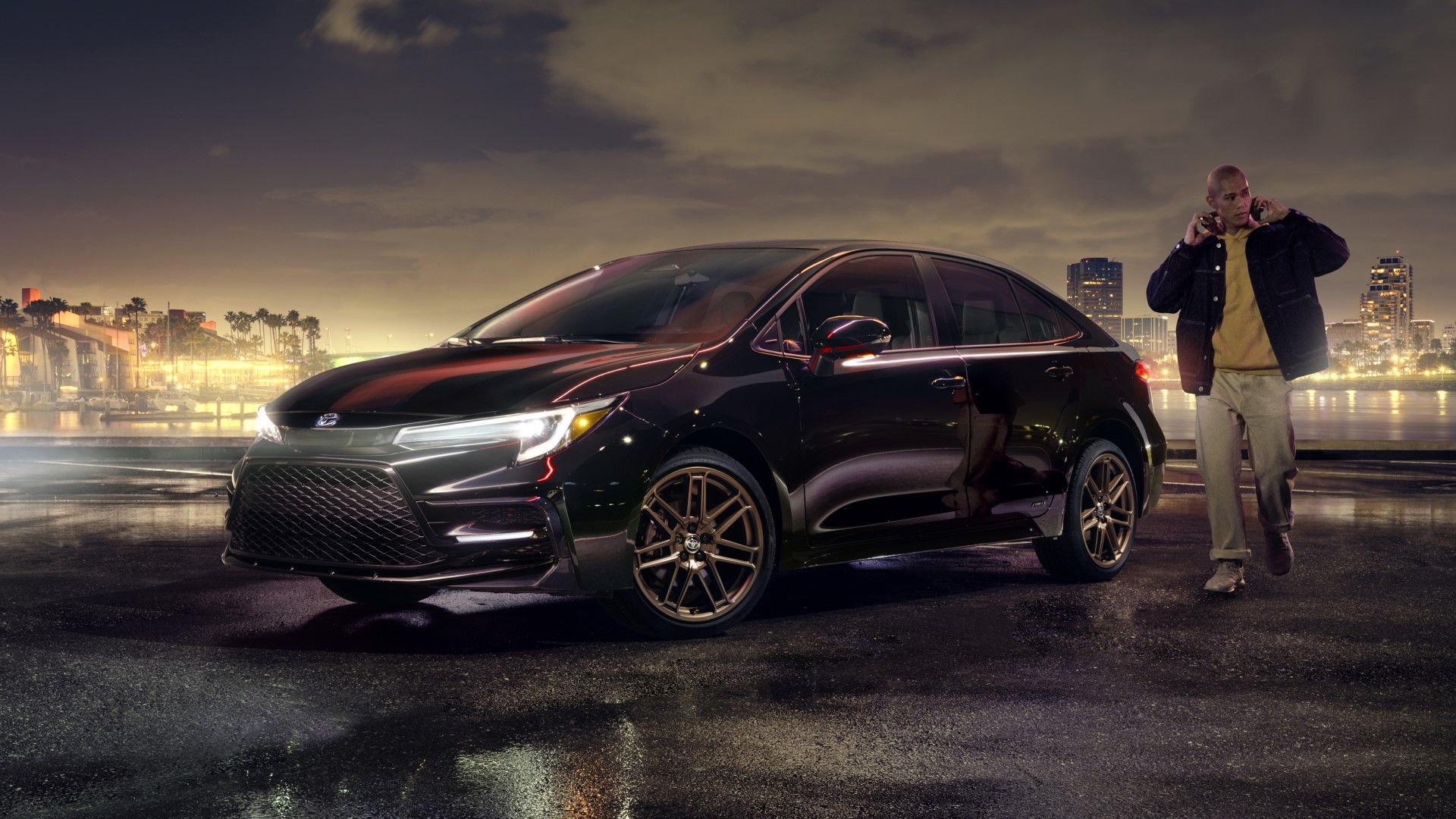 2025 Toyota Corolla Hybrid Interior And Exterior Picture Gallery