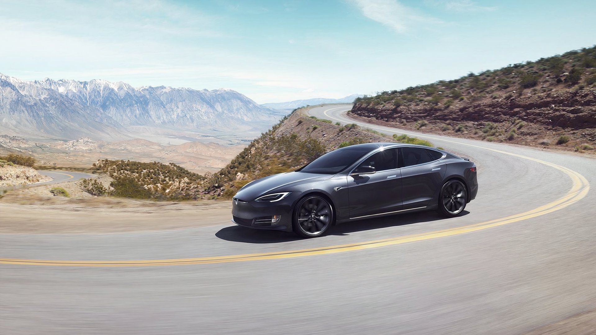 Foto dinâmica do Tesla Model S 2019