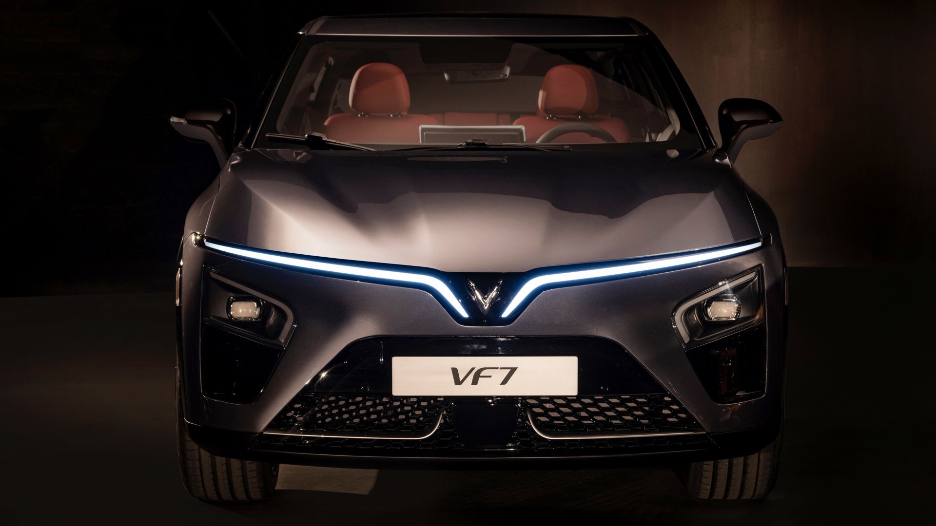 VinFast VF7