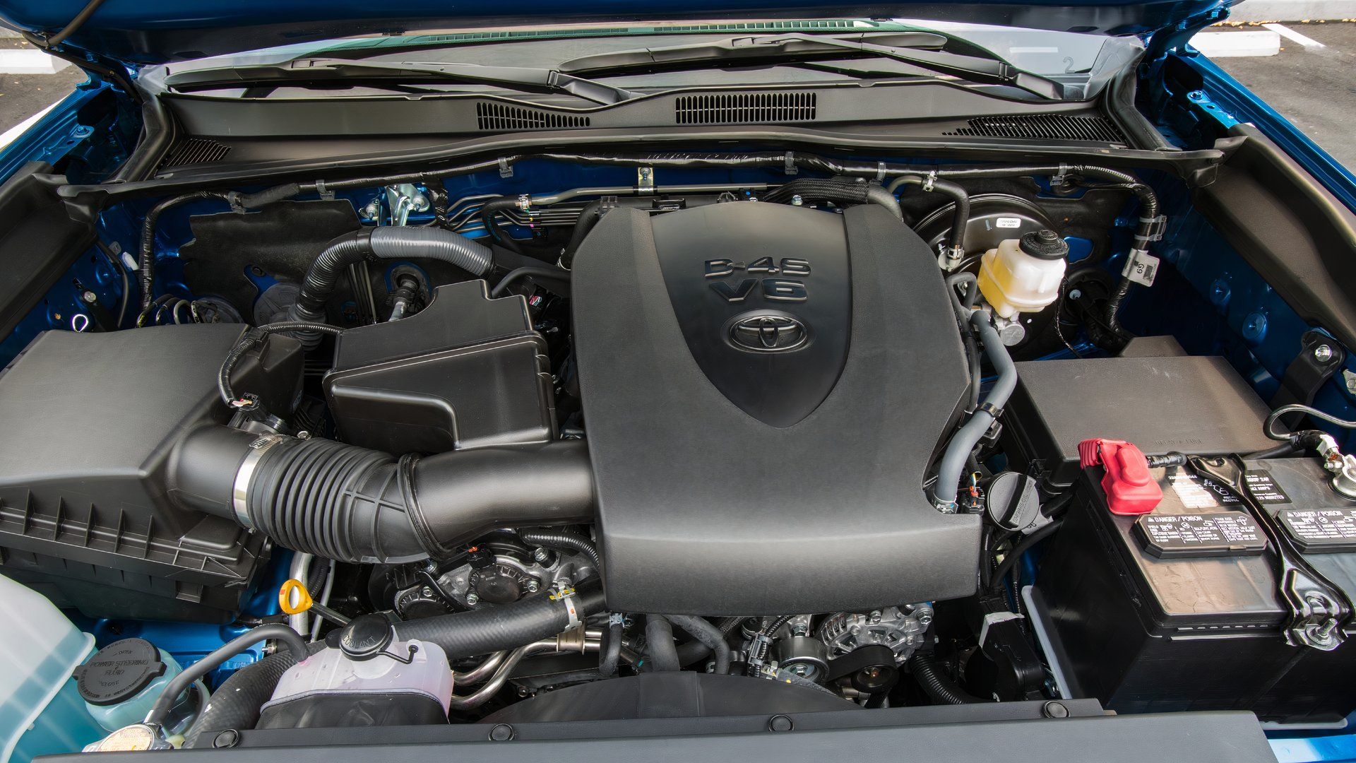 Motor V-6 Toyota Tacoma 2023