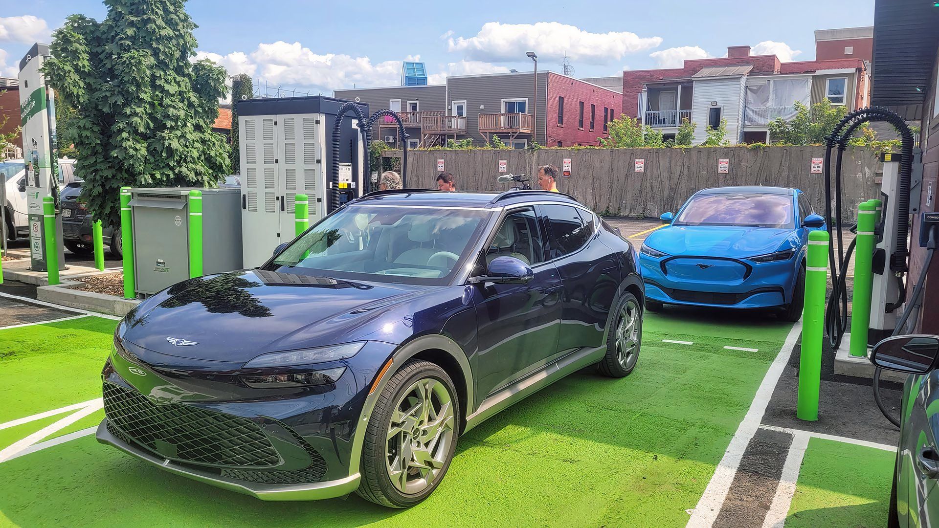 2024 Genesis GV60 TopSpeed