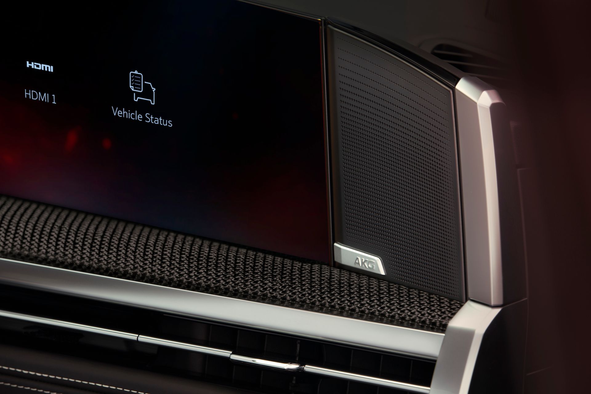 Alto-falantes AKG do Cadillac Escalade V 2025 no painel