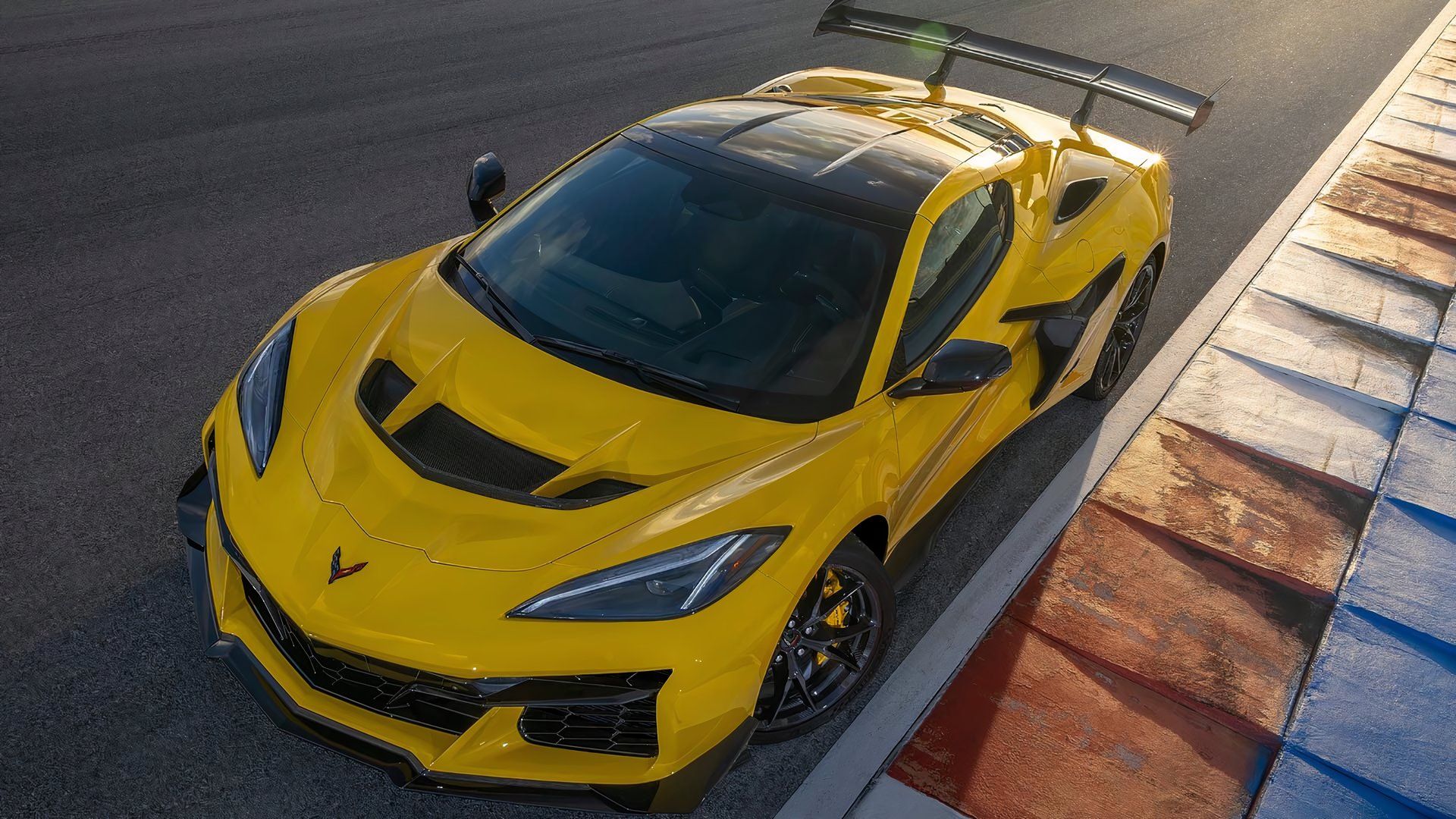 2025 Chevrolet Corvette ZR1, vista superior de cima, amarelo