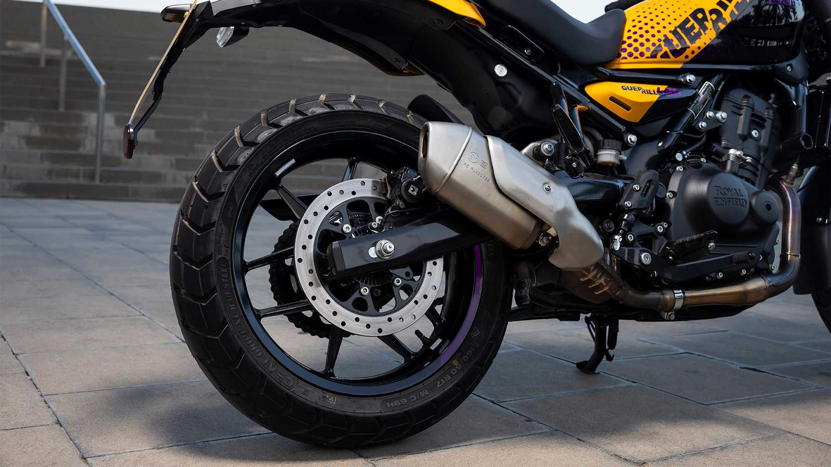 Royal Enfield Guerrilla 450 rear tire