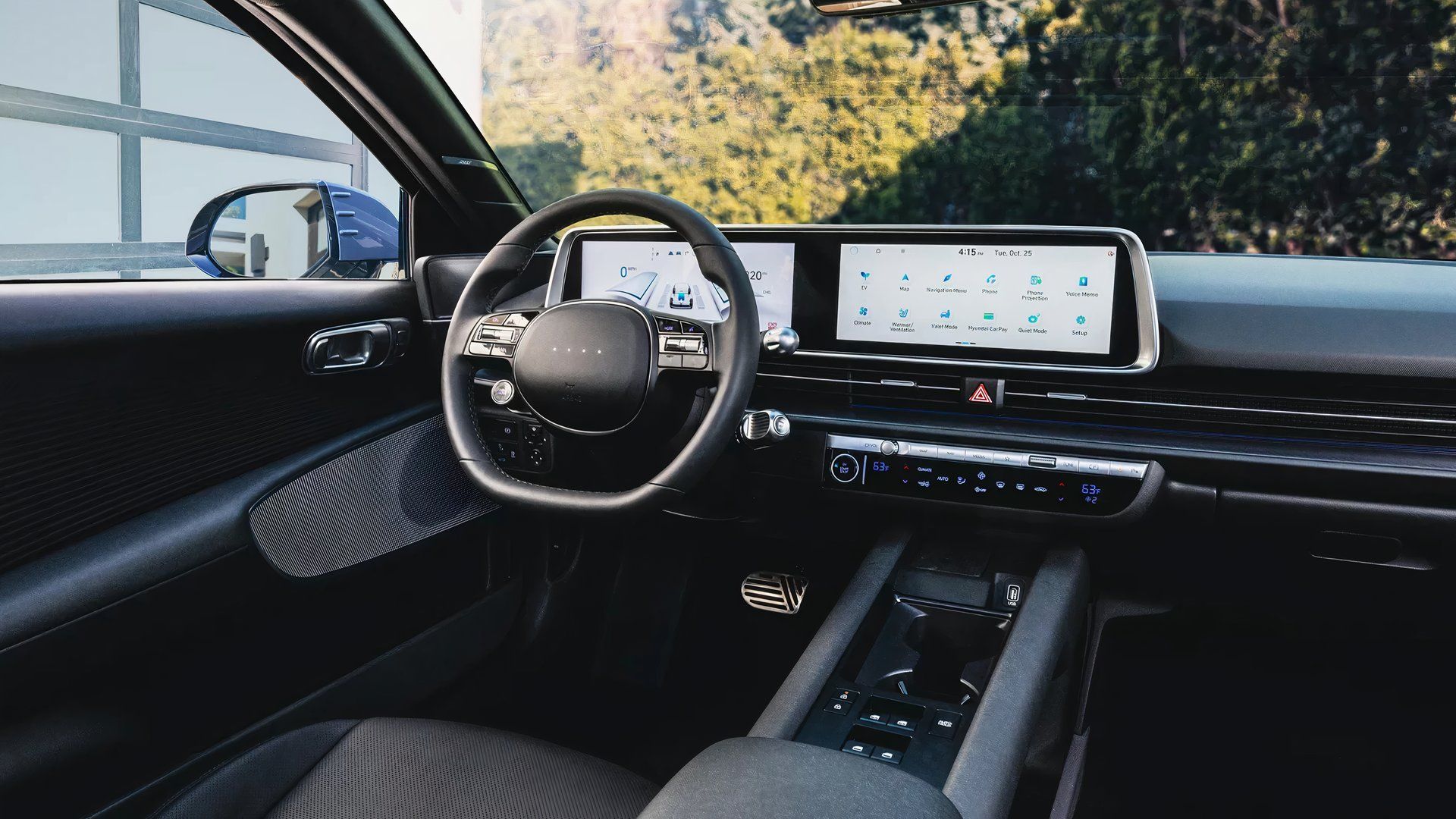 The interior of a 2024 Hyundai Ioniq 6.