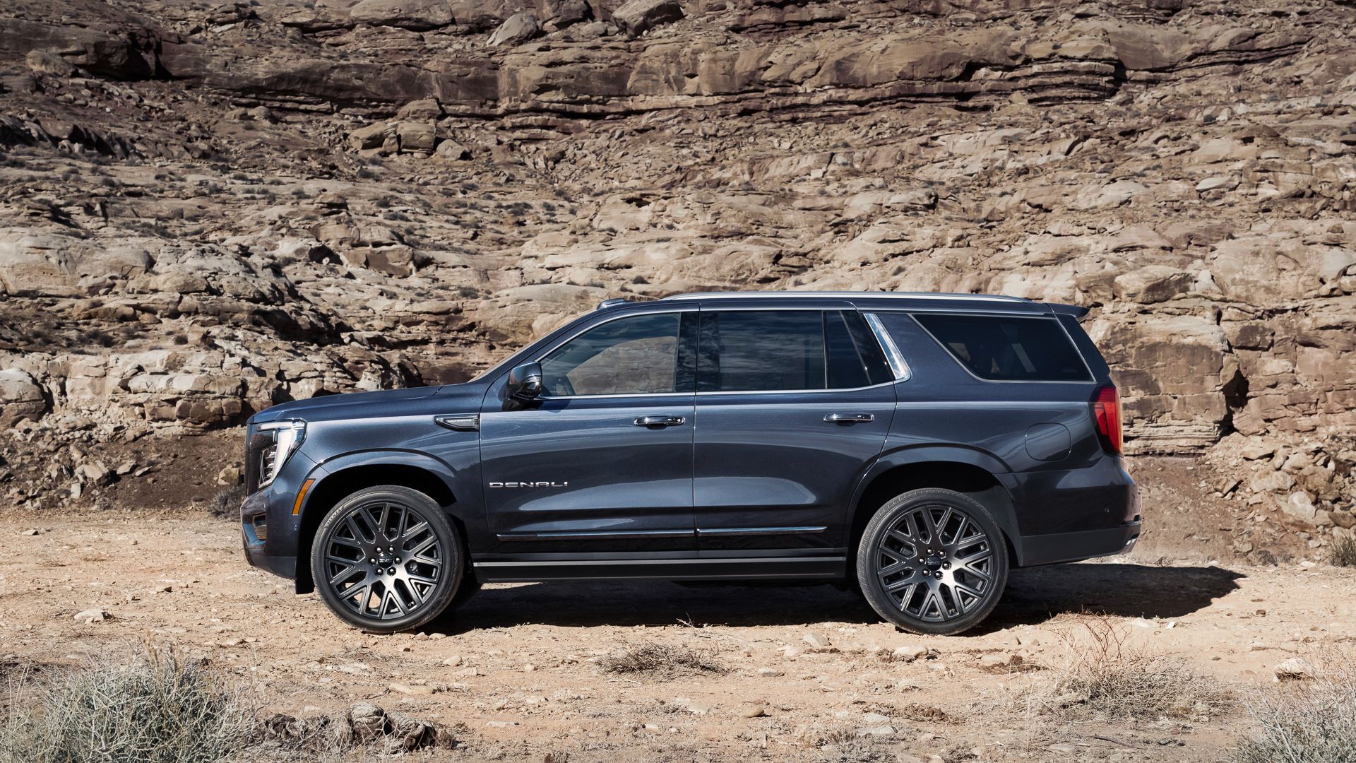 What Is The Best Full Size Luxury Suv The Best Full-Size Luxury SUVs You Can Buy In 2024