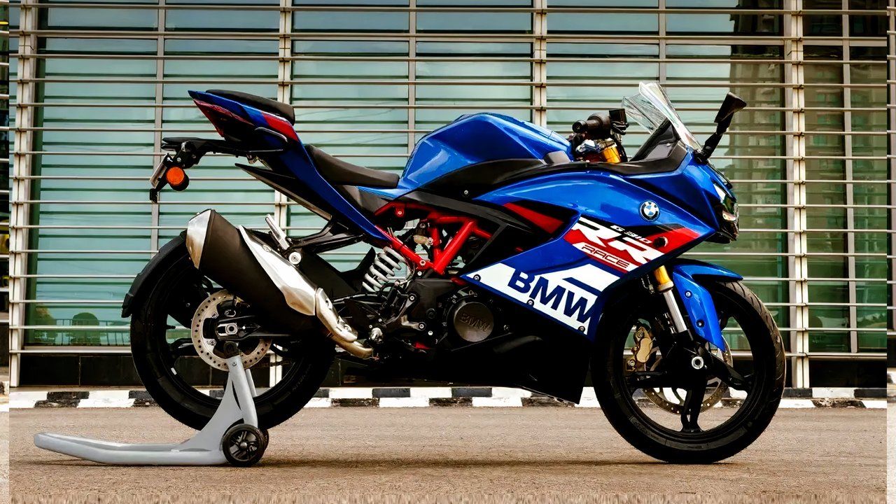 BMW’s 300cc Sports Bike Just Became More Appealing For 2024