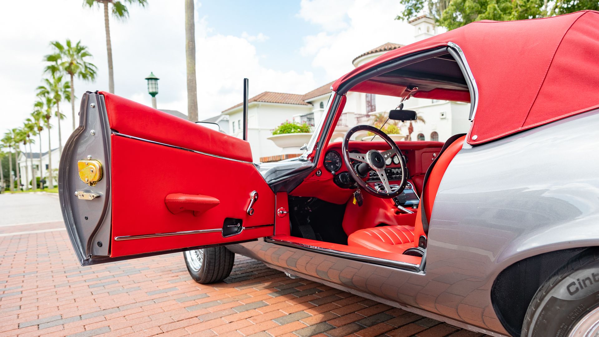 ECD Automotive Design - Comissão Pacific Palisades Jaguar E-Type (14)