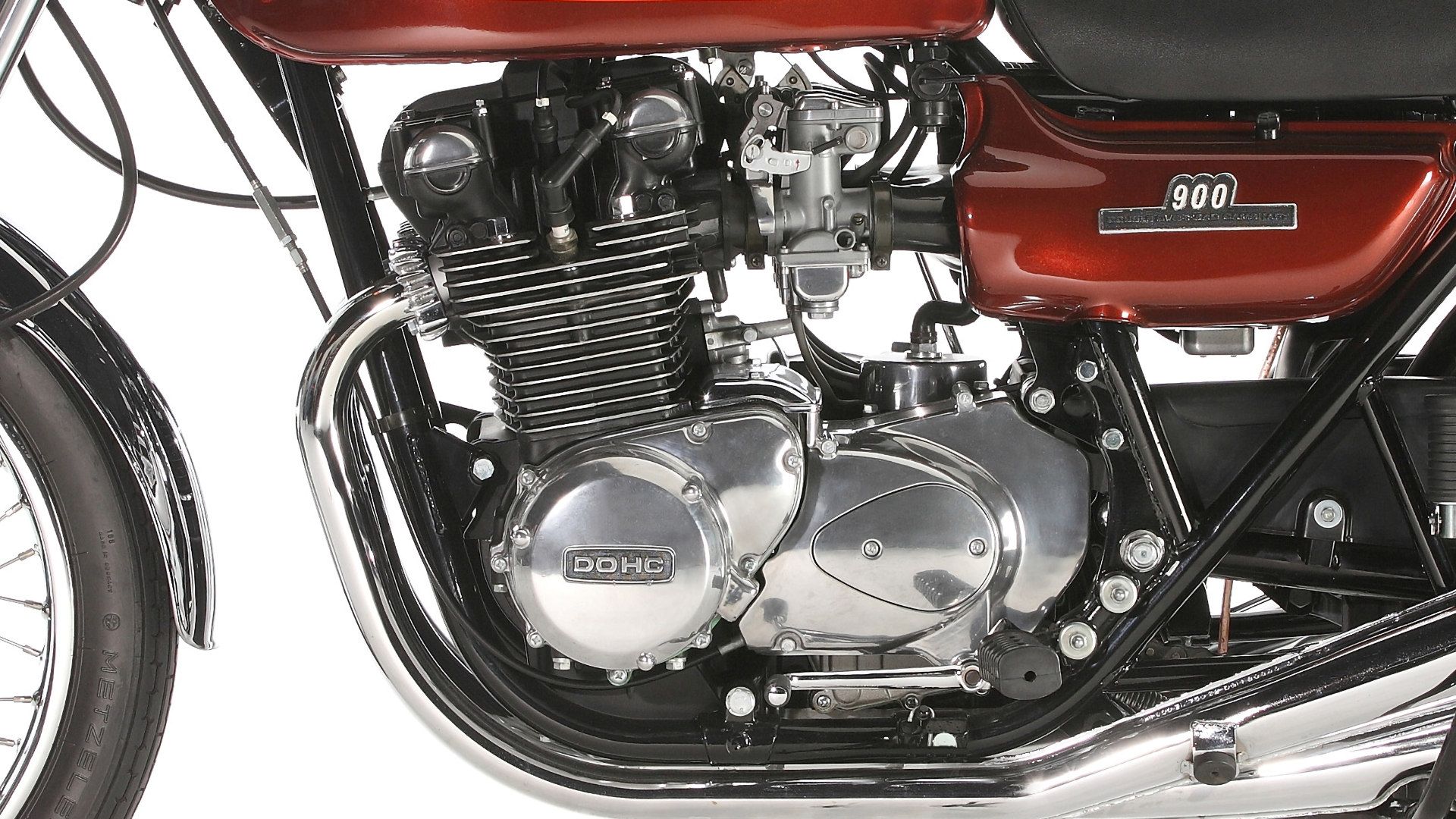 Kawasaki-Z1-Right-Side-5.jpg?