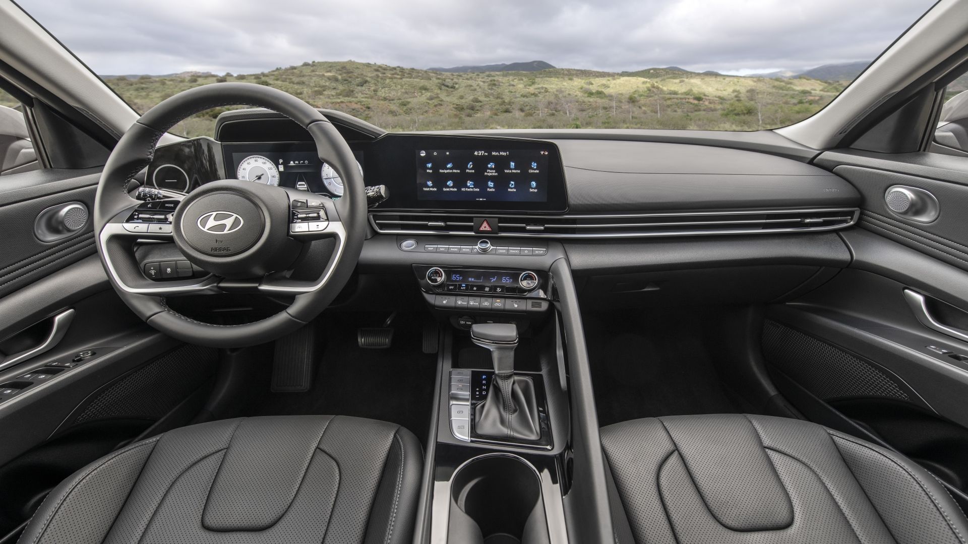 2025 Hyundai Elantra N Doesn't Look Any Better, But It's Still A