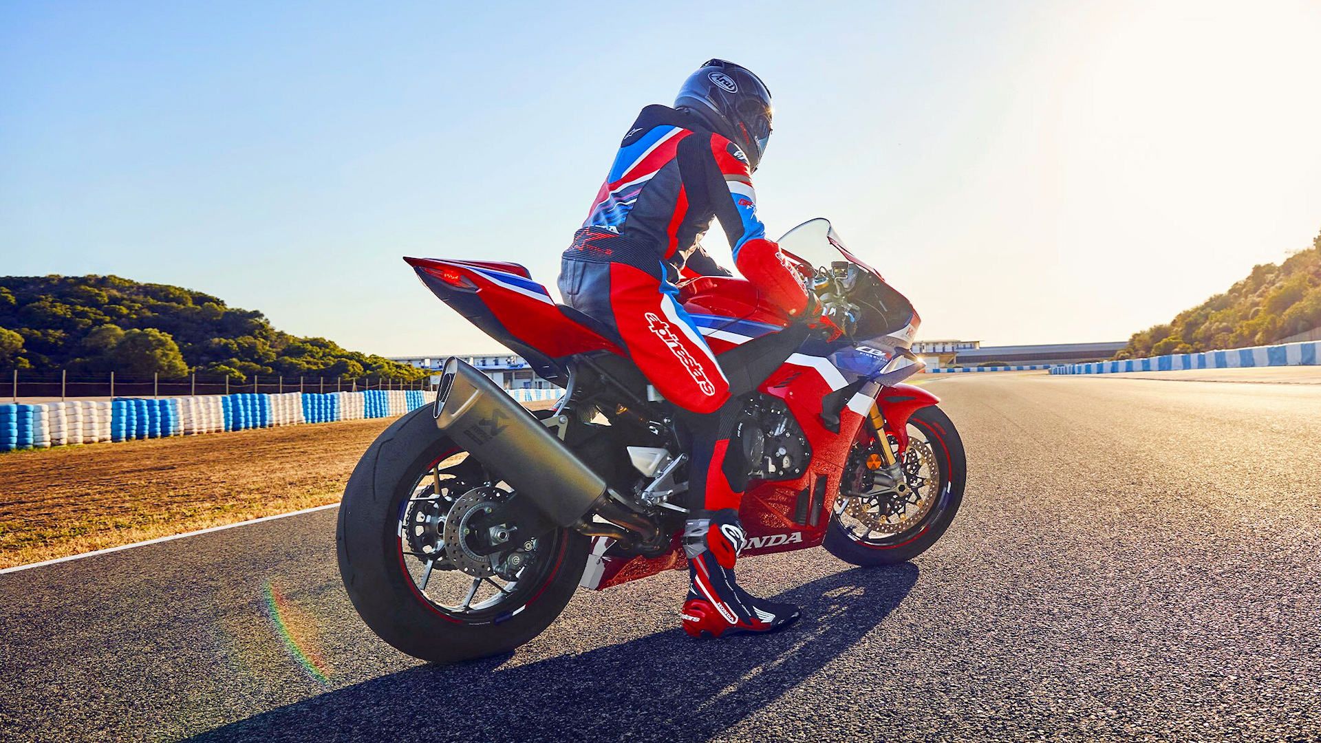 10 Things To Know About The 2025 CBR1000RRR Fireblade SP