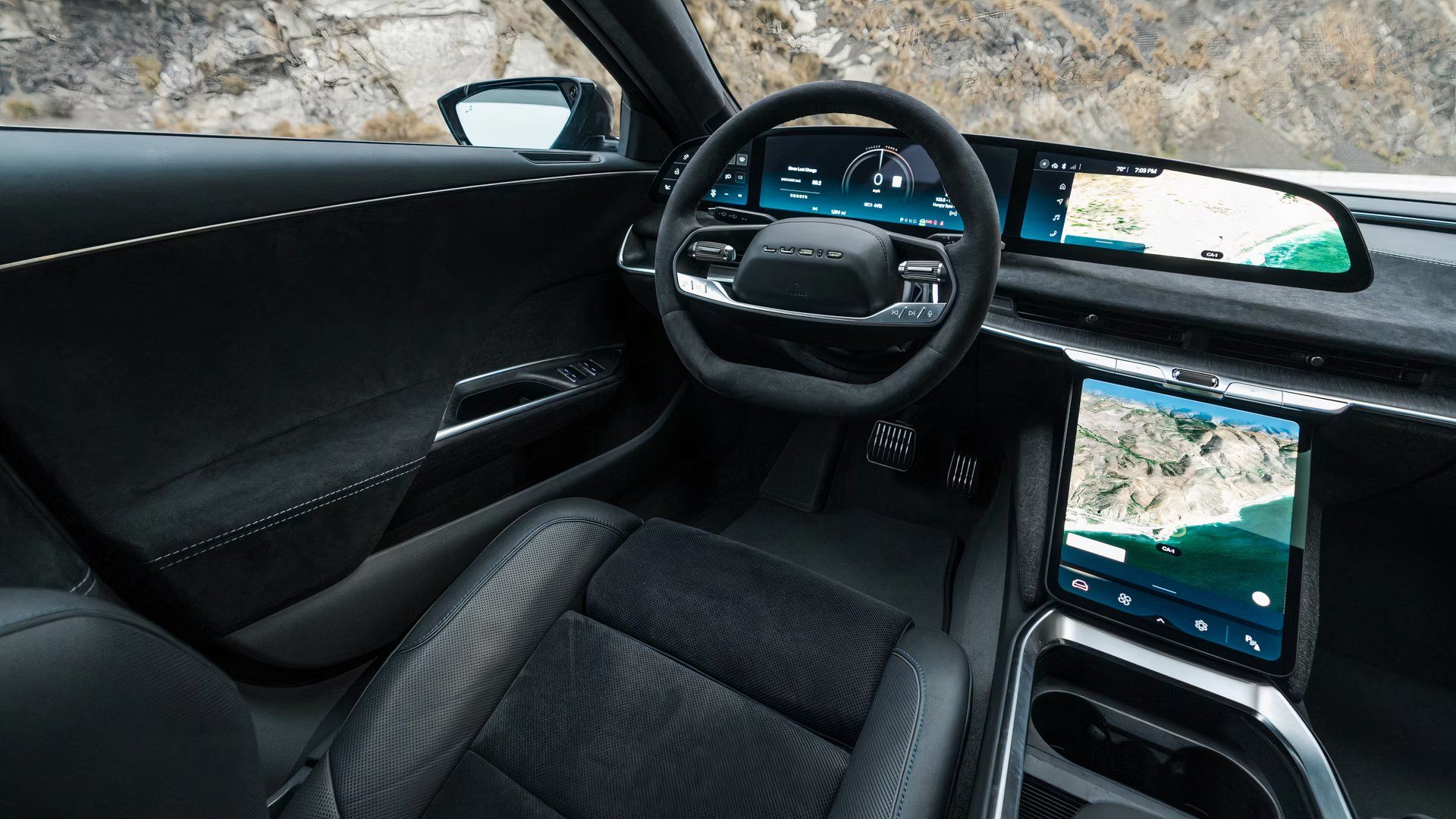 Interior do Lucid Air Sapphire do US Armor Group