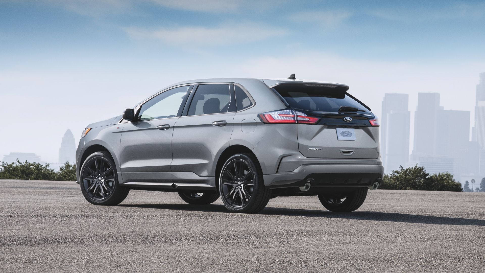 2020 Ford Edge ST Line side left, rear shot
