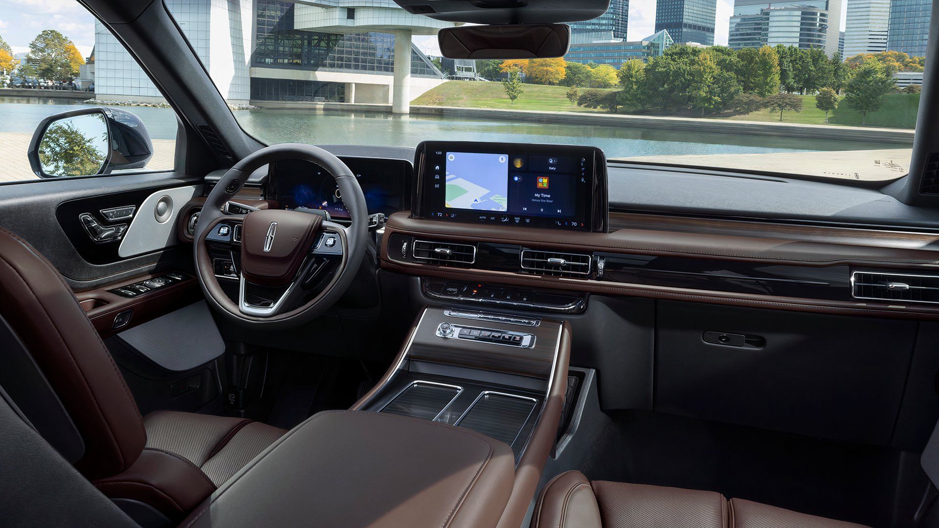 O interior de um Lincoln Aviator 2025
