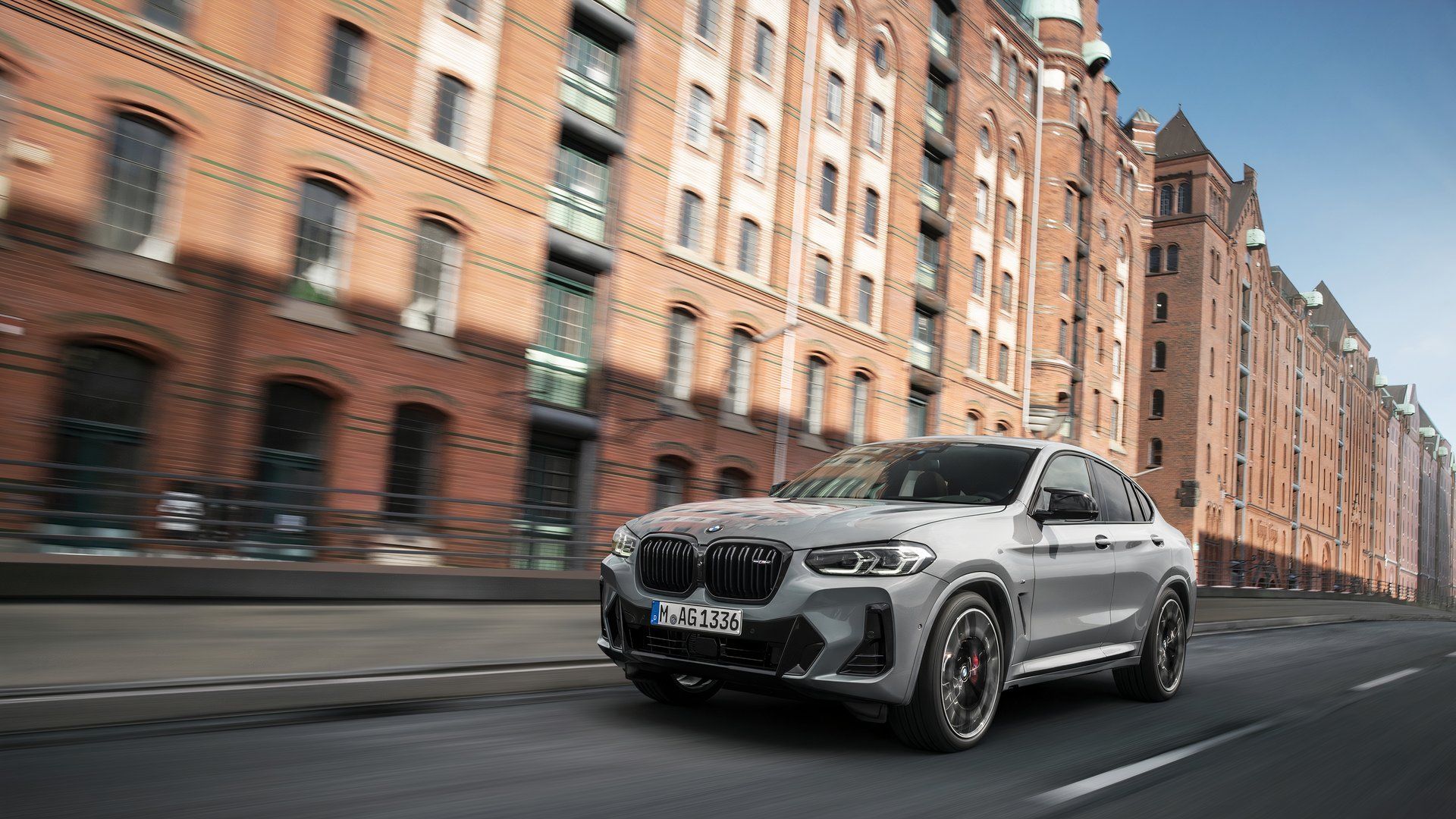 2023 BMW X4