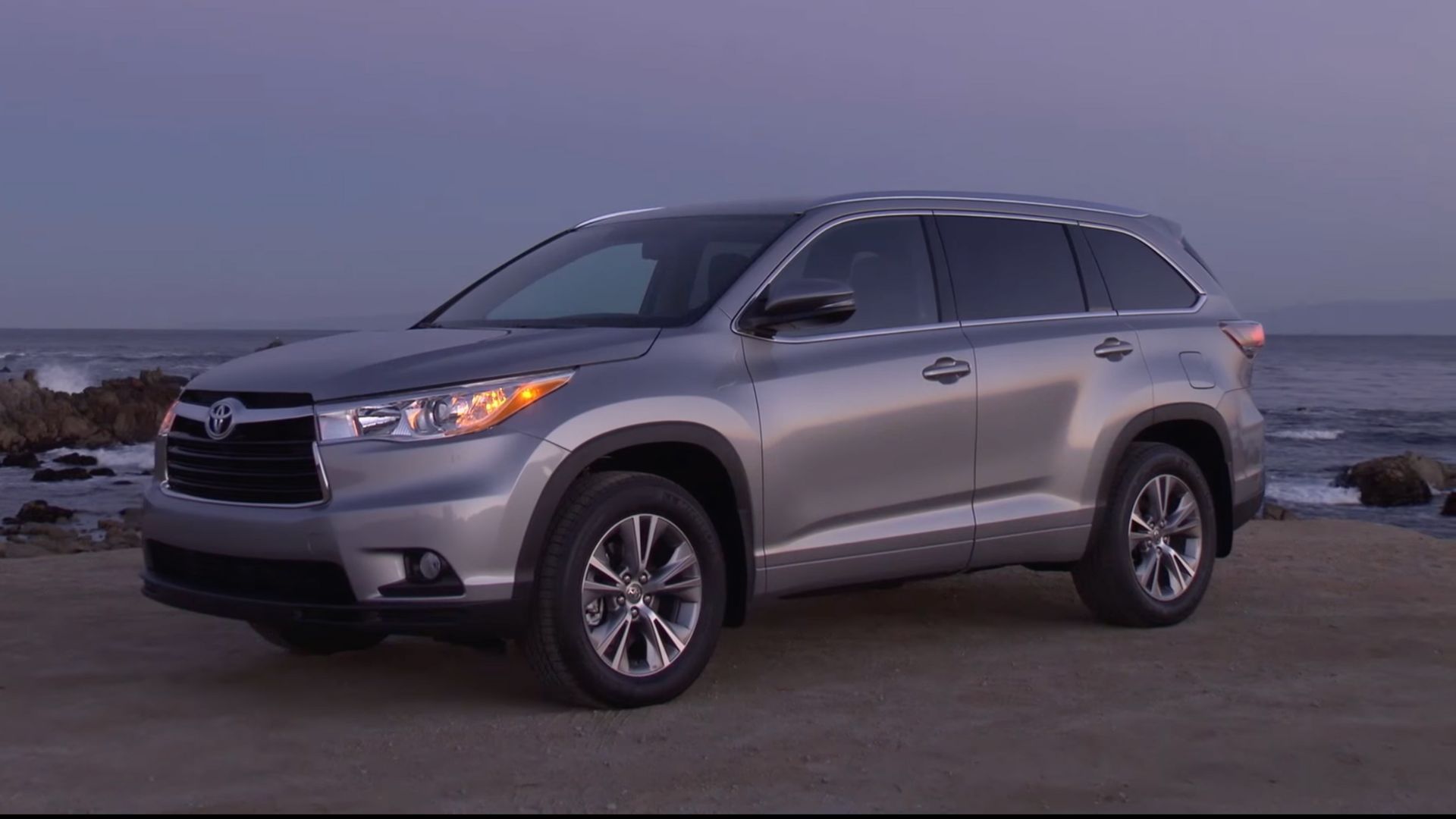 Toyota Highlander 2016