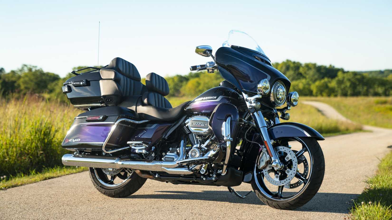 2020 Harley-Davidson CVO Limited hd wallpaper view