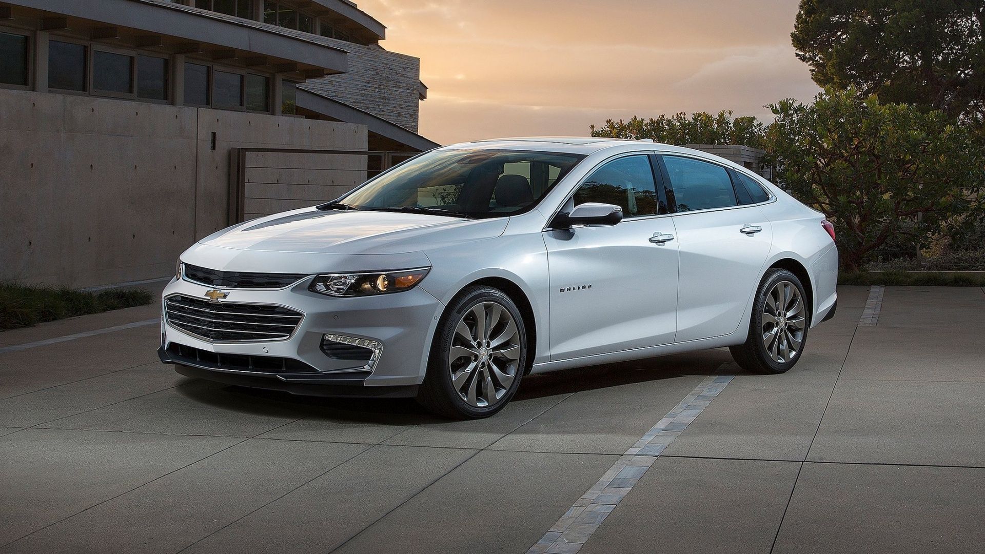 2016-chevrolet-malibu-1 10 Cheap Cars For Highway Driving