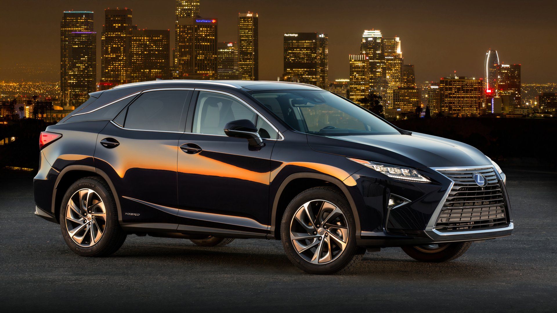 2019 Lexus RX Hybrid Passenger Side Shot
