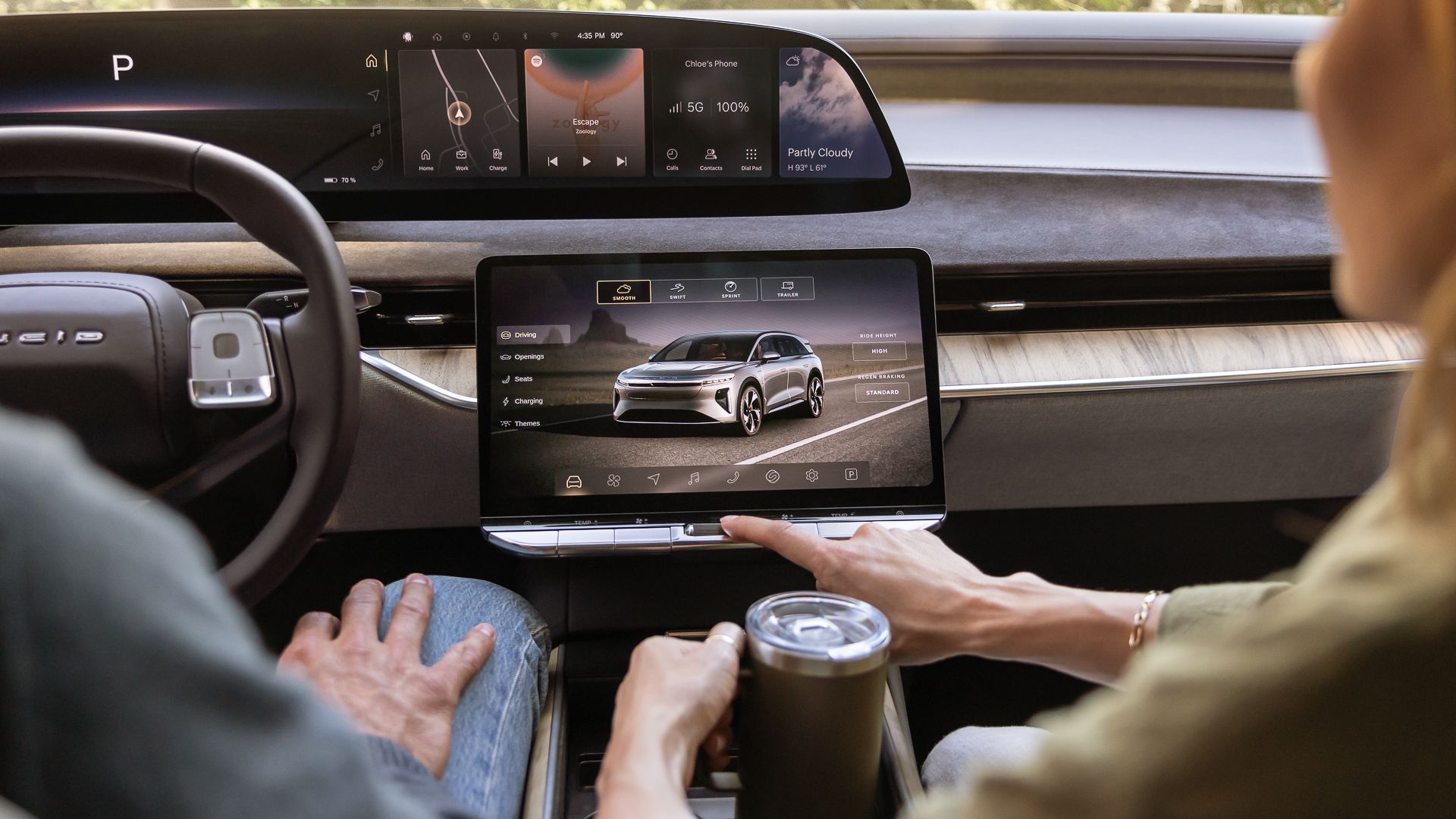 2025 Lucid Gravity Touring-21