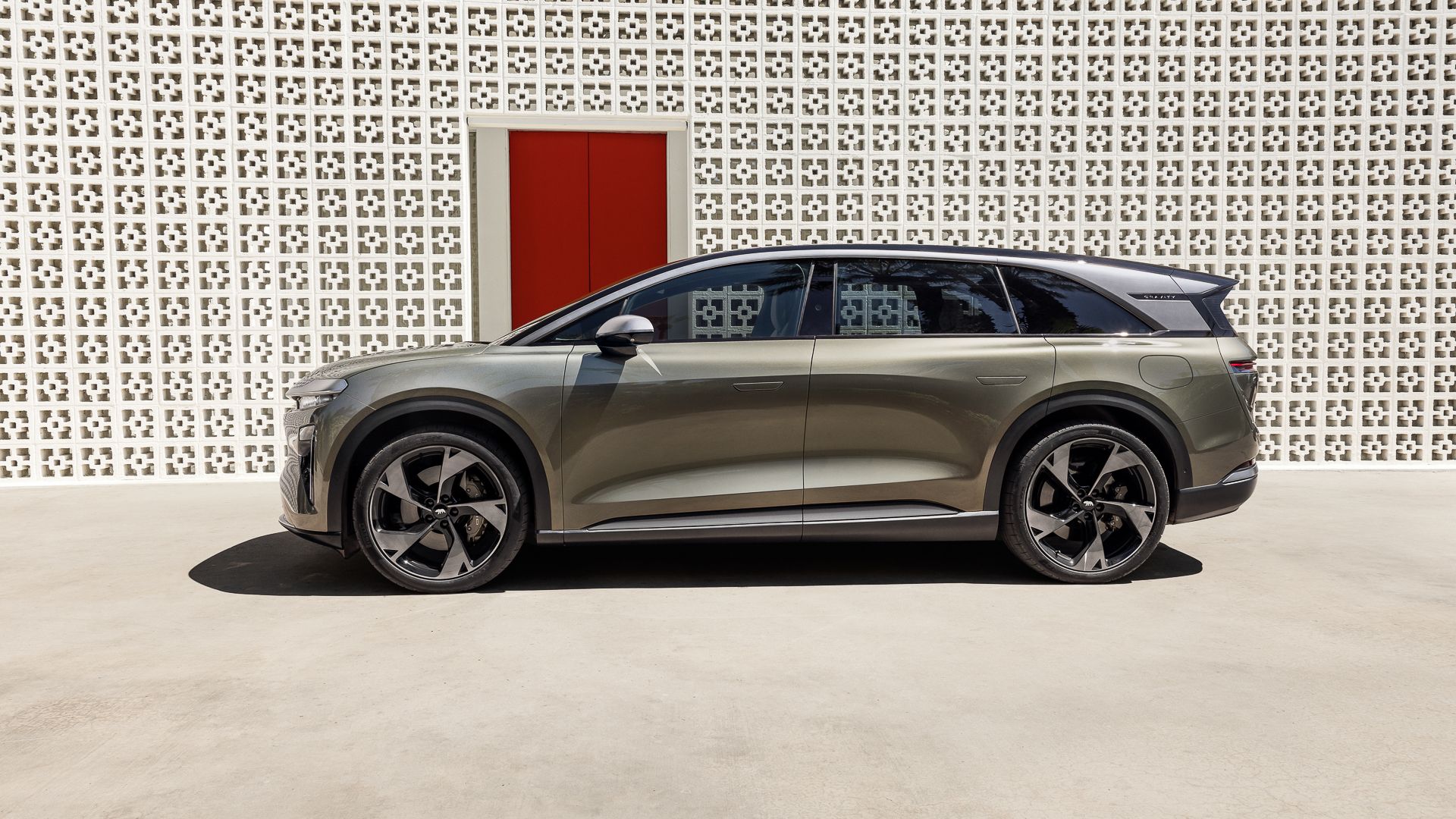 2025 Lucid Gravity Touring-22