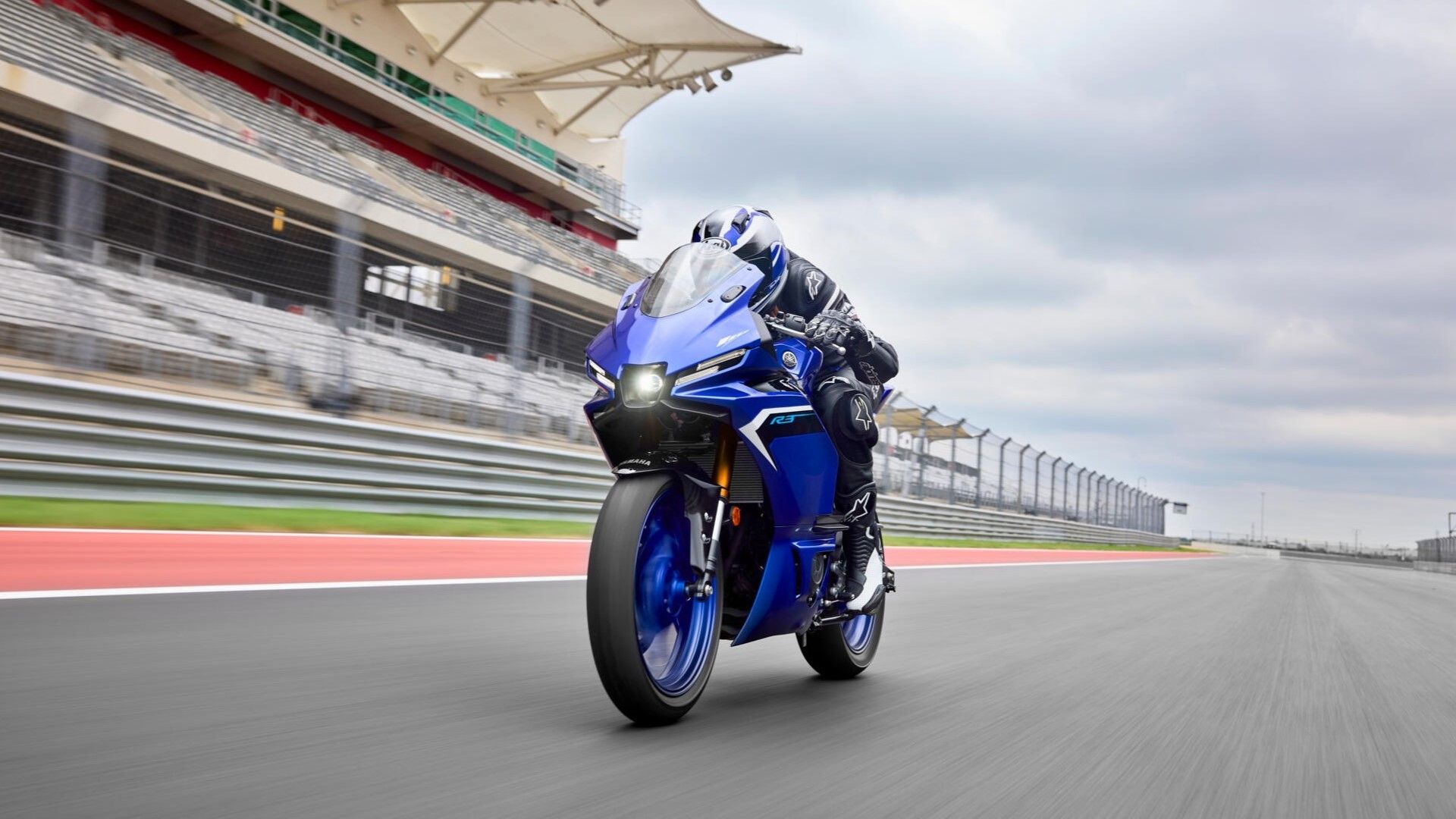 The 2025 Yamaha YZFR3 Is Here And It Might Disappoint You