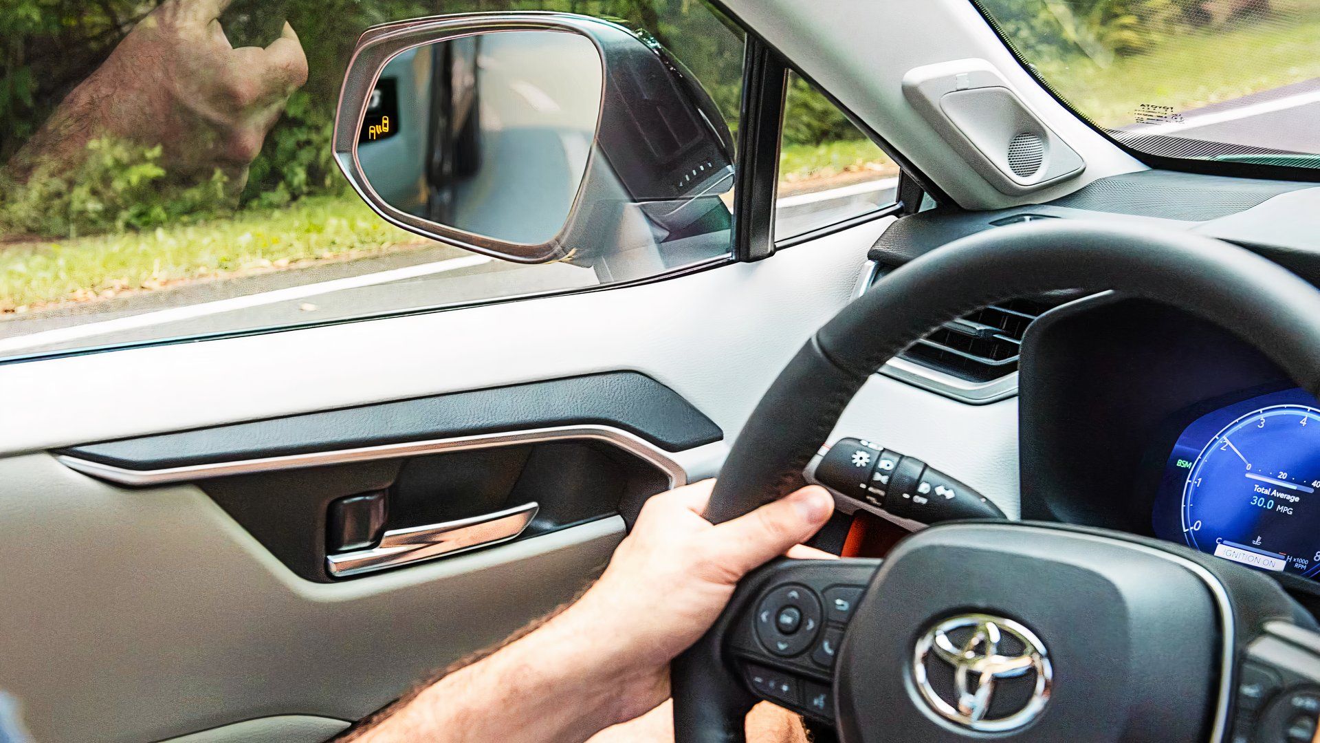 Toyota RAV4 Hybrid Blind spot monitoring. 