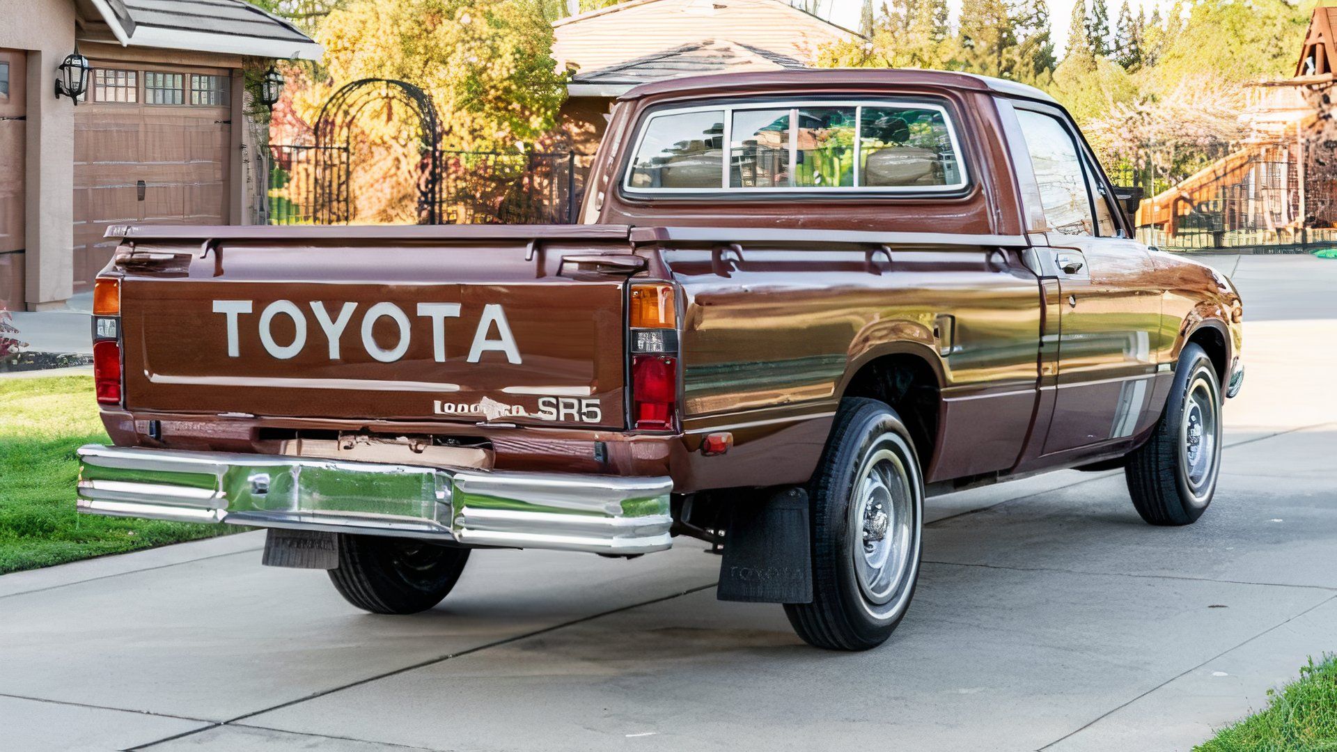 Cama longa Toyota SR5 1980