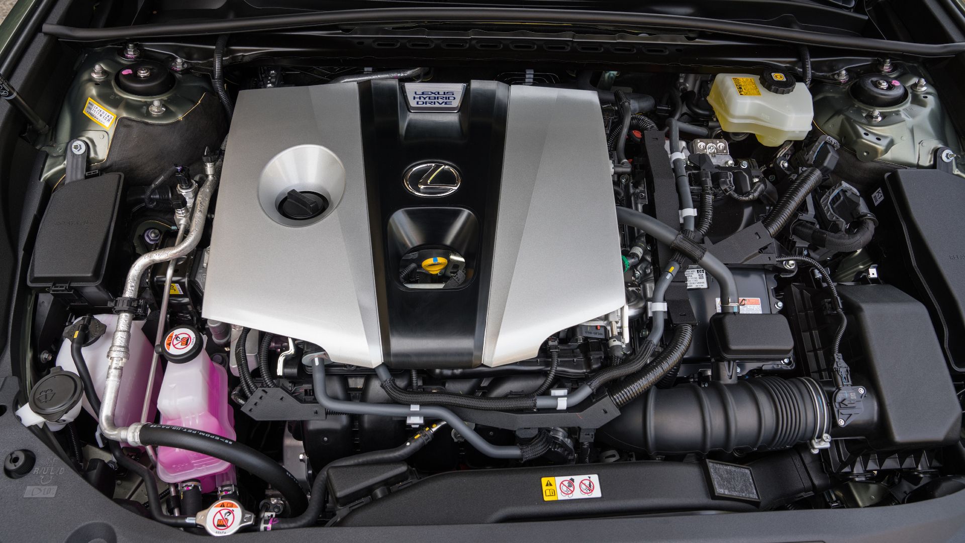 2019 Lexus ES 300h Engine