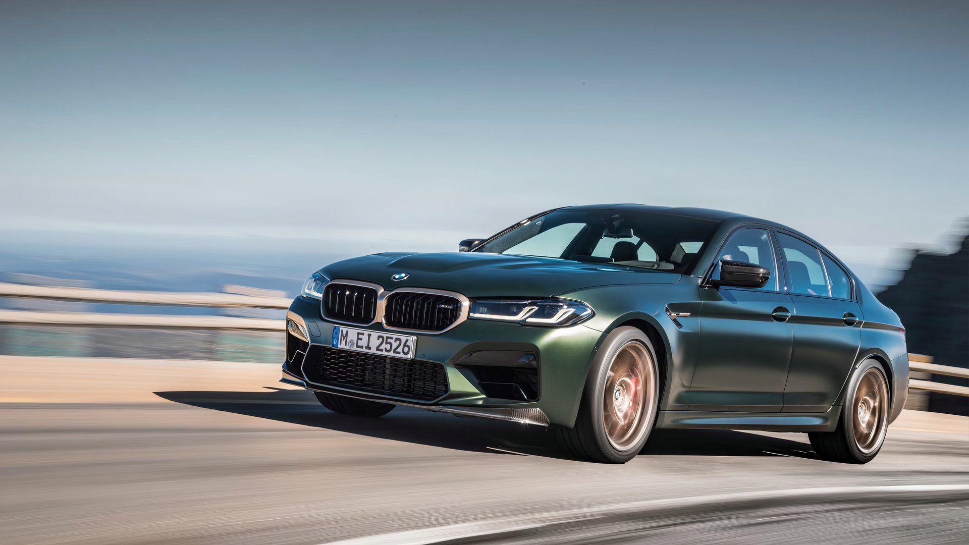 2021 BMW M5 CS