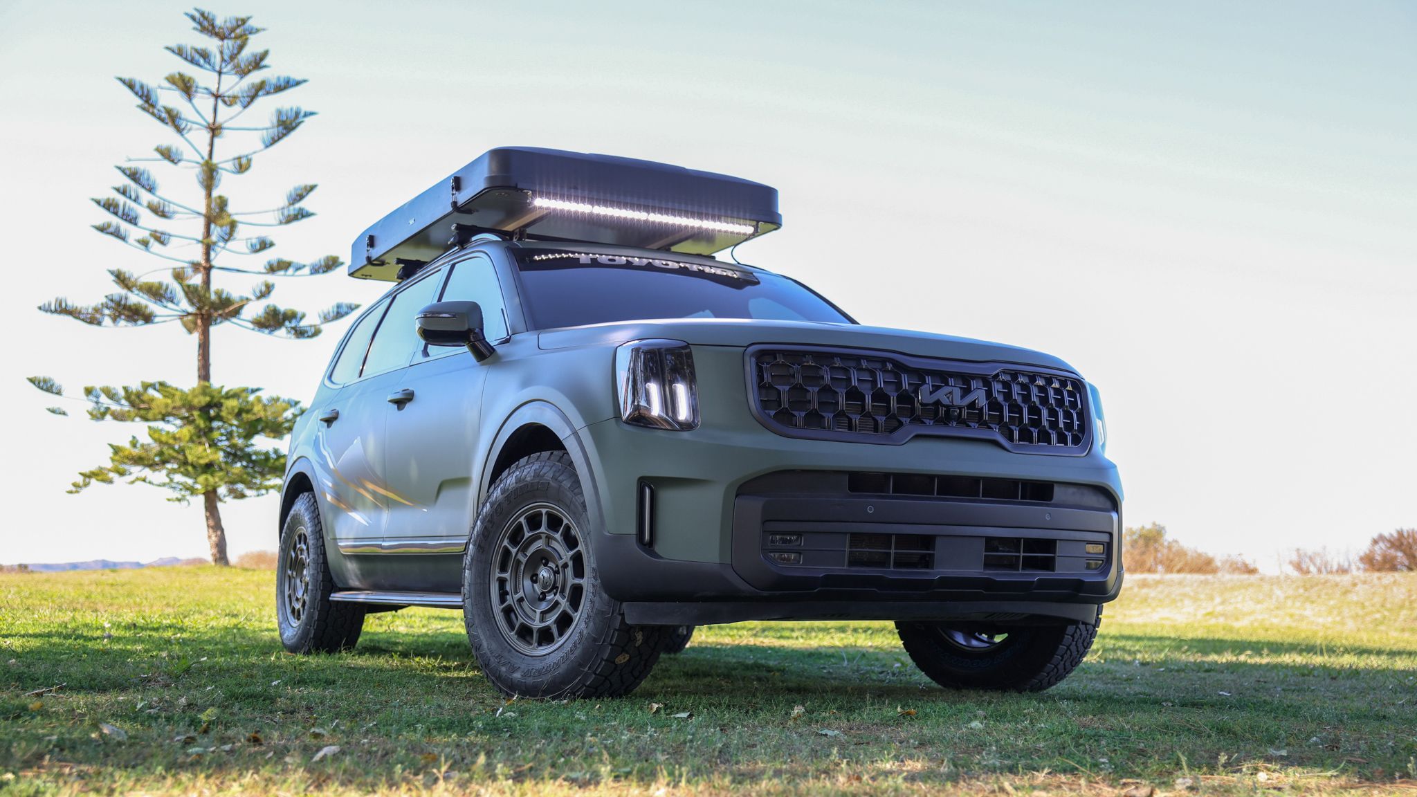 2024 SEMA - Kia Telluride - Zeus God of The Sky and Thunder Concept