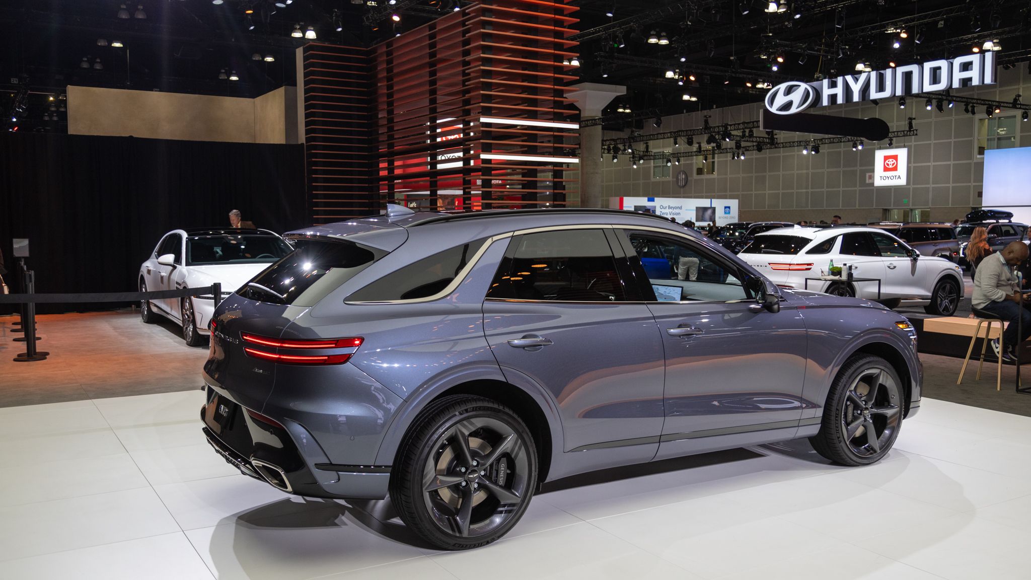 2025 Genesis GV70 e GV70 eletrificados na LAAS 2024-3-1