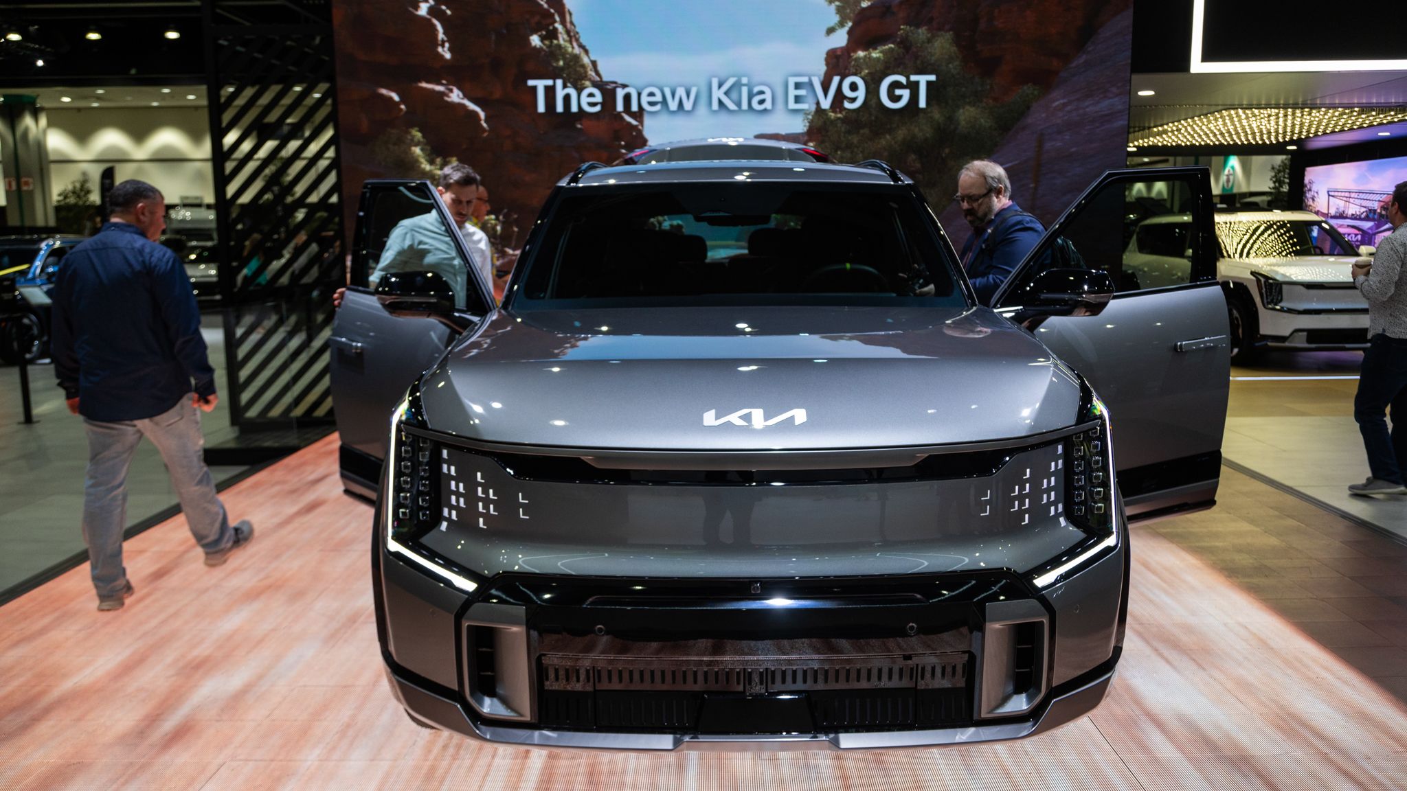 2025 Kia EV9 GT na LAAS 2024-1