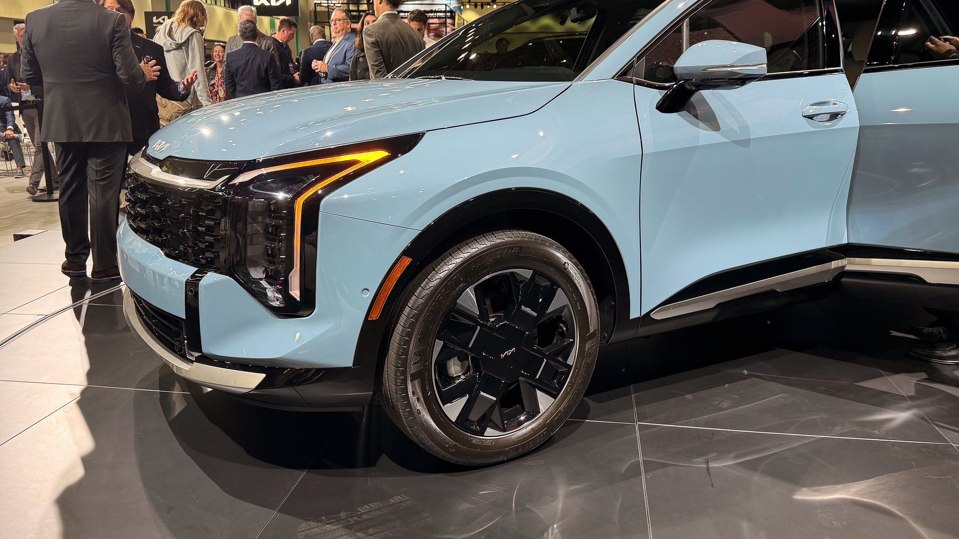 2025 Kia Sportage-13