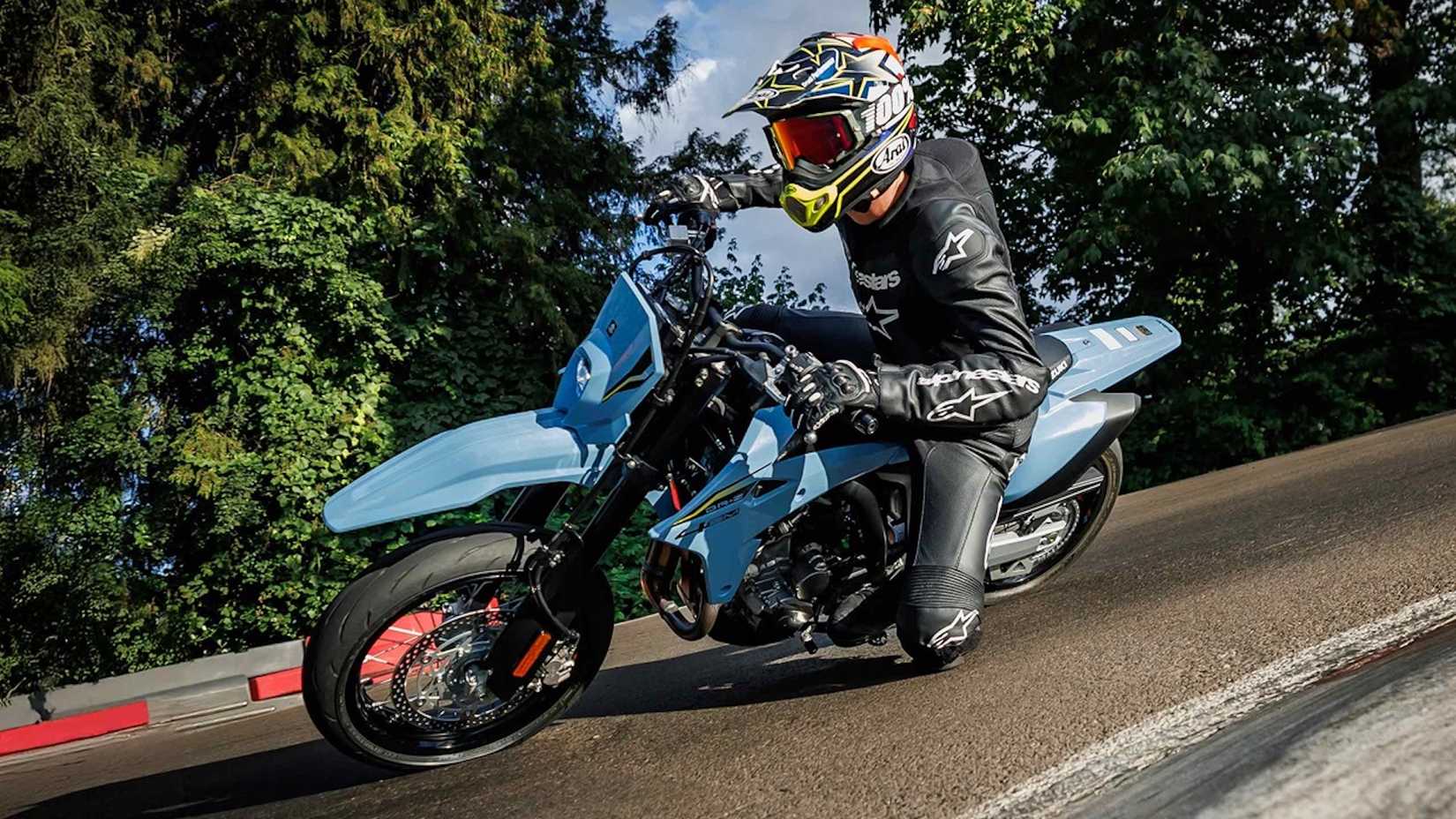 2025 Suzuki DR-Z4SM promotion 3