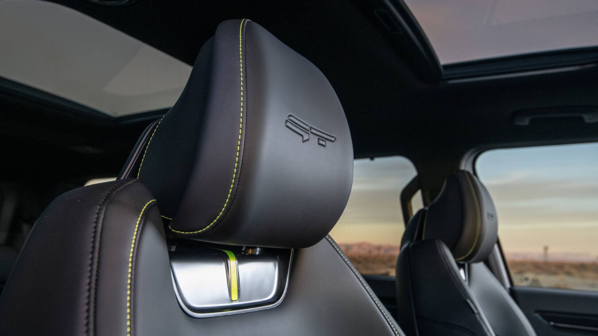 Descanso de cabeça 2026 Kia EV9 GT