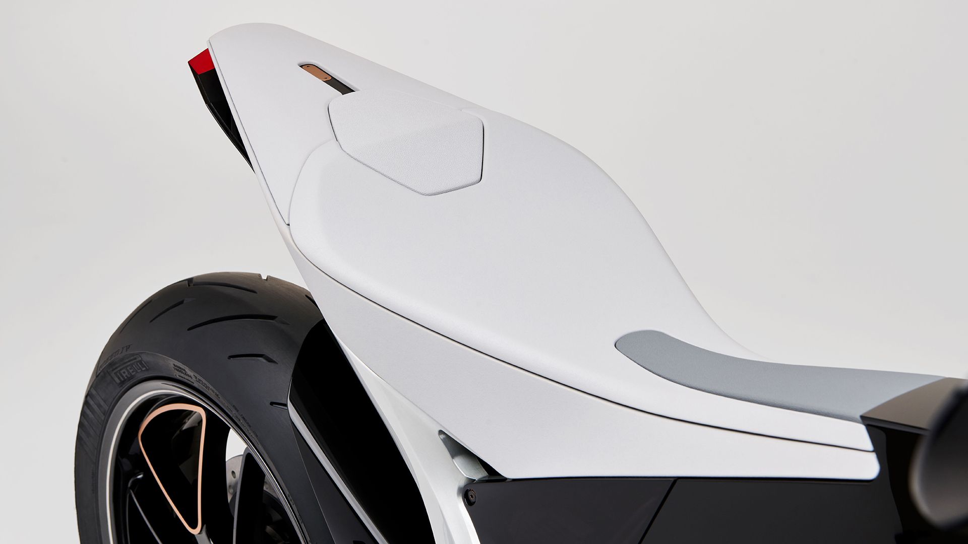 Honda WN7 Gold IF Design Award: Electric Middleweight Specs & Review