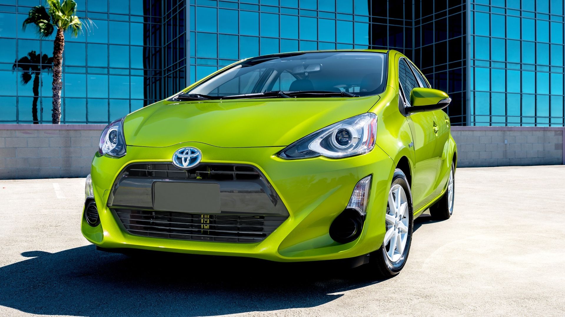 Front 3/4 shot of a 2016 Toyota Prius C 
