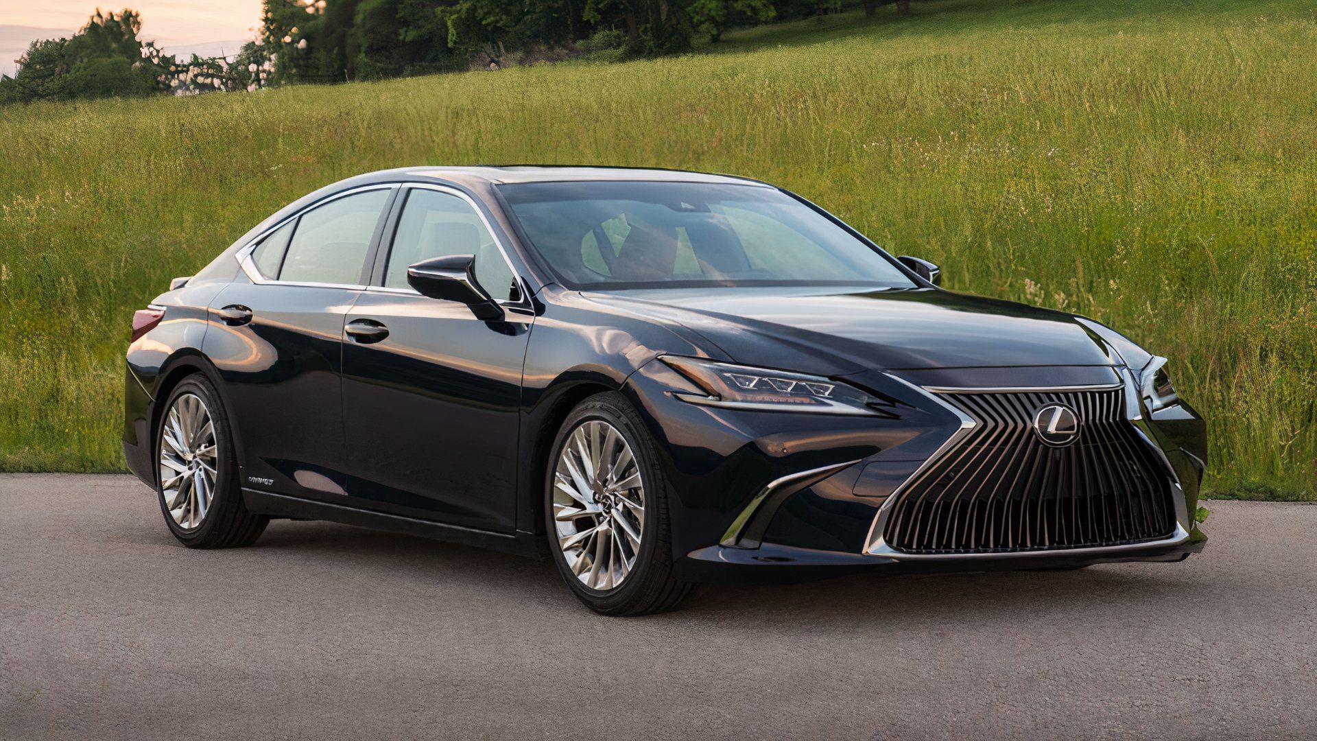 2020 Lexus ES 300h