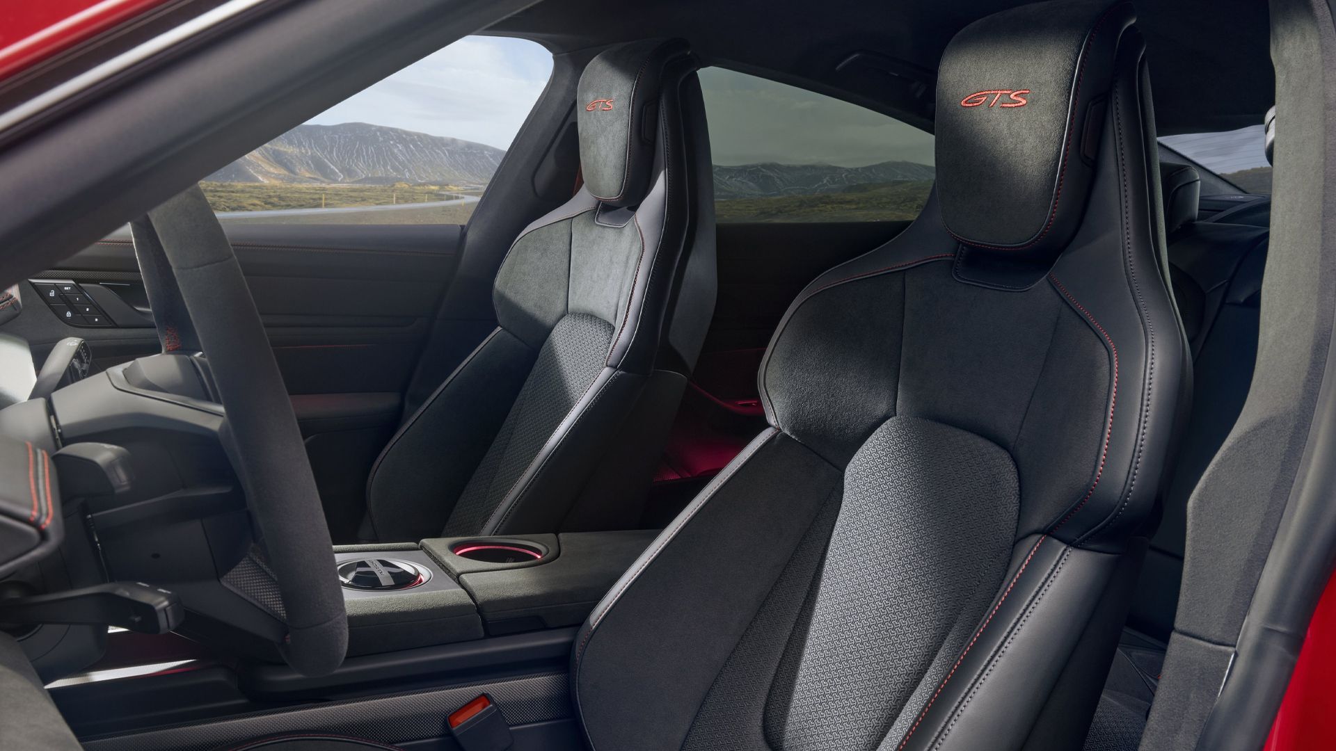 2025 Porsche Taycan 6
